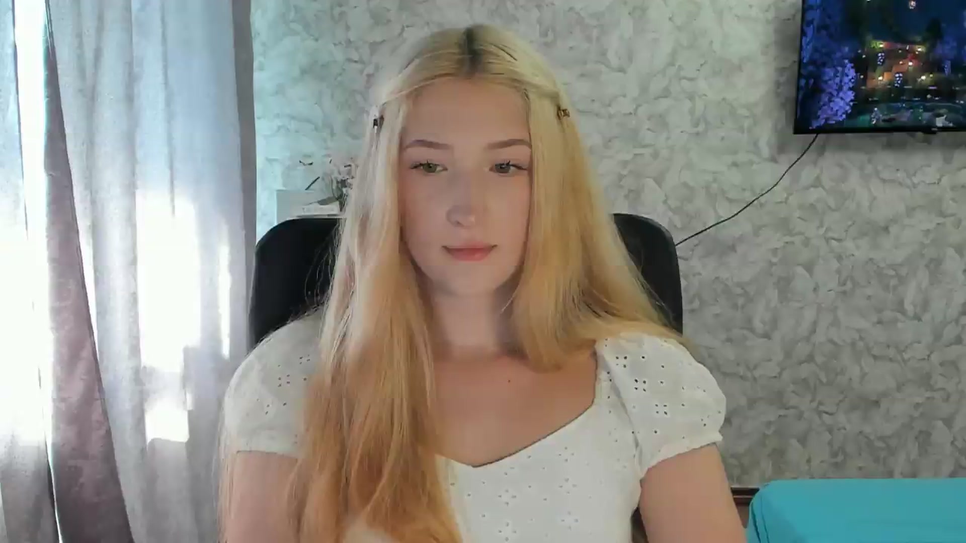 Gallery image thumbnail from Ilona_Here's myfreecams stream on, 08/23/2026, 12:37 image 2 of 20