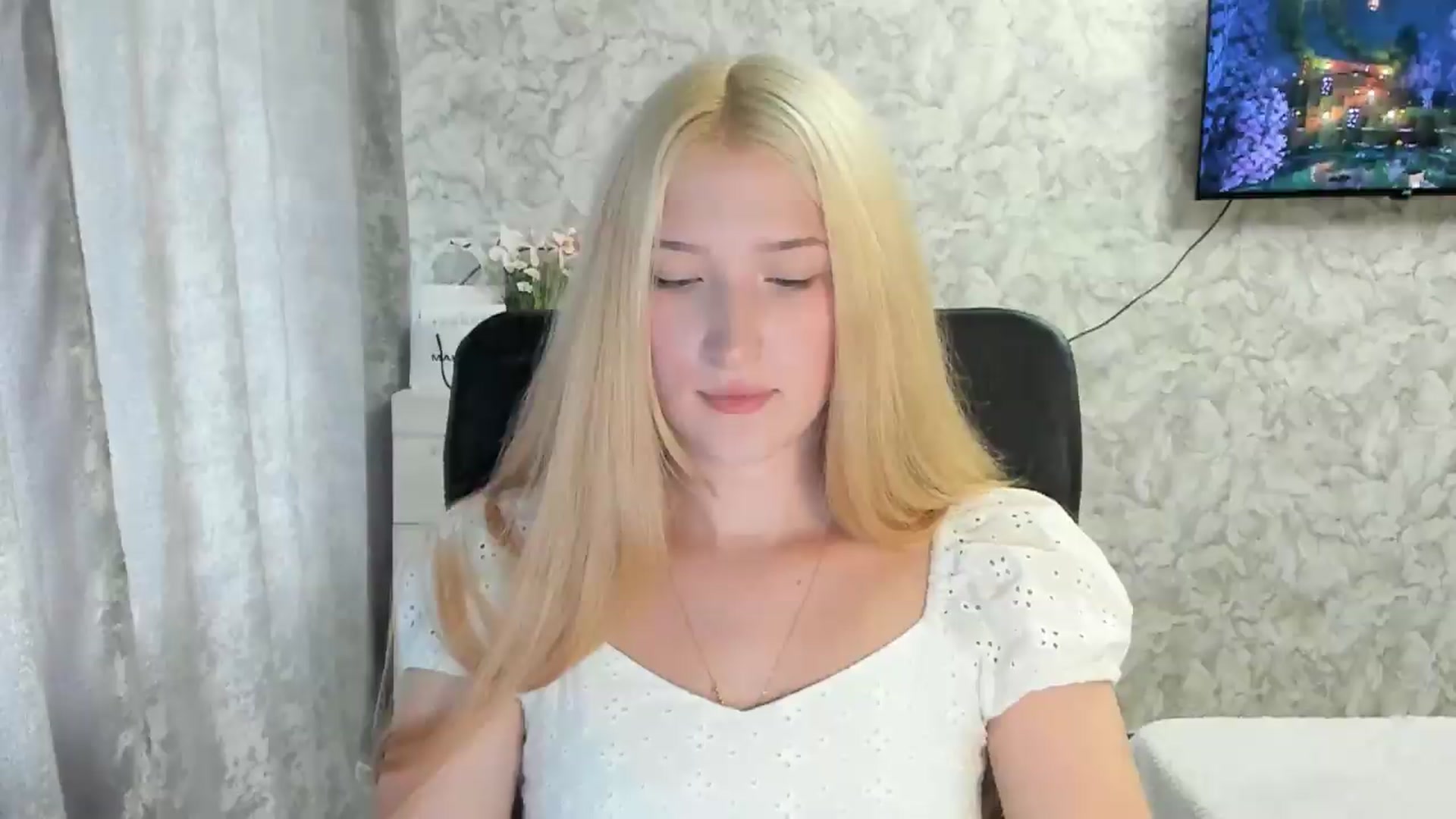 Gallery image thumbnail from Ilona_Here's myfreecams stream on, 08/26/2026, 10:58 image 20 of 20