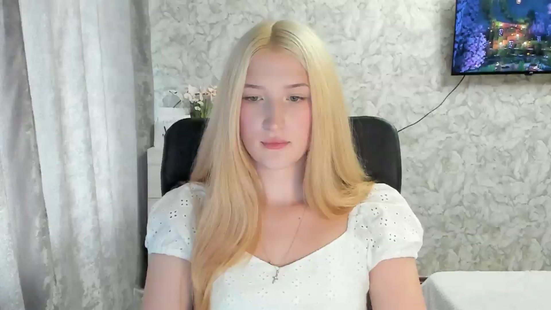 Gallery image thumbnail from Ilona_Here's myfreecams stream on, 08/26/2026, 11:50 image 2 of 20