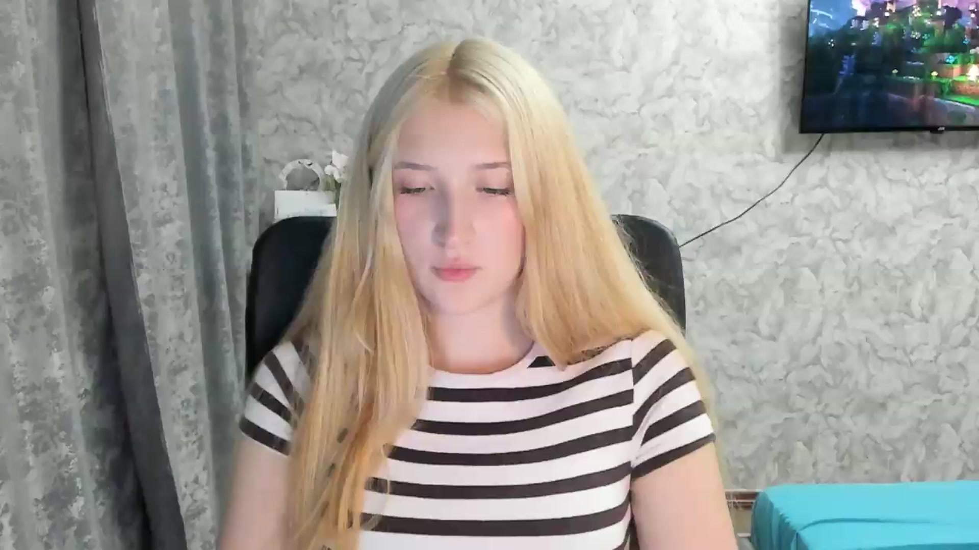 Gallery image thumbnail from Ilona_Here's myfreecams stream on, 08/28/2026, 18:01 image 7 of 20