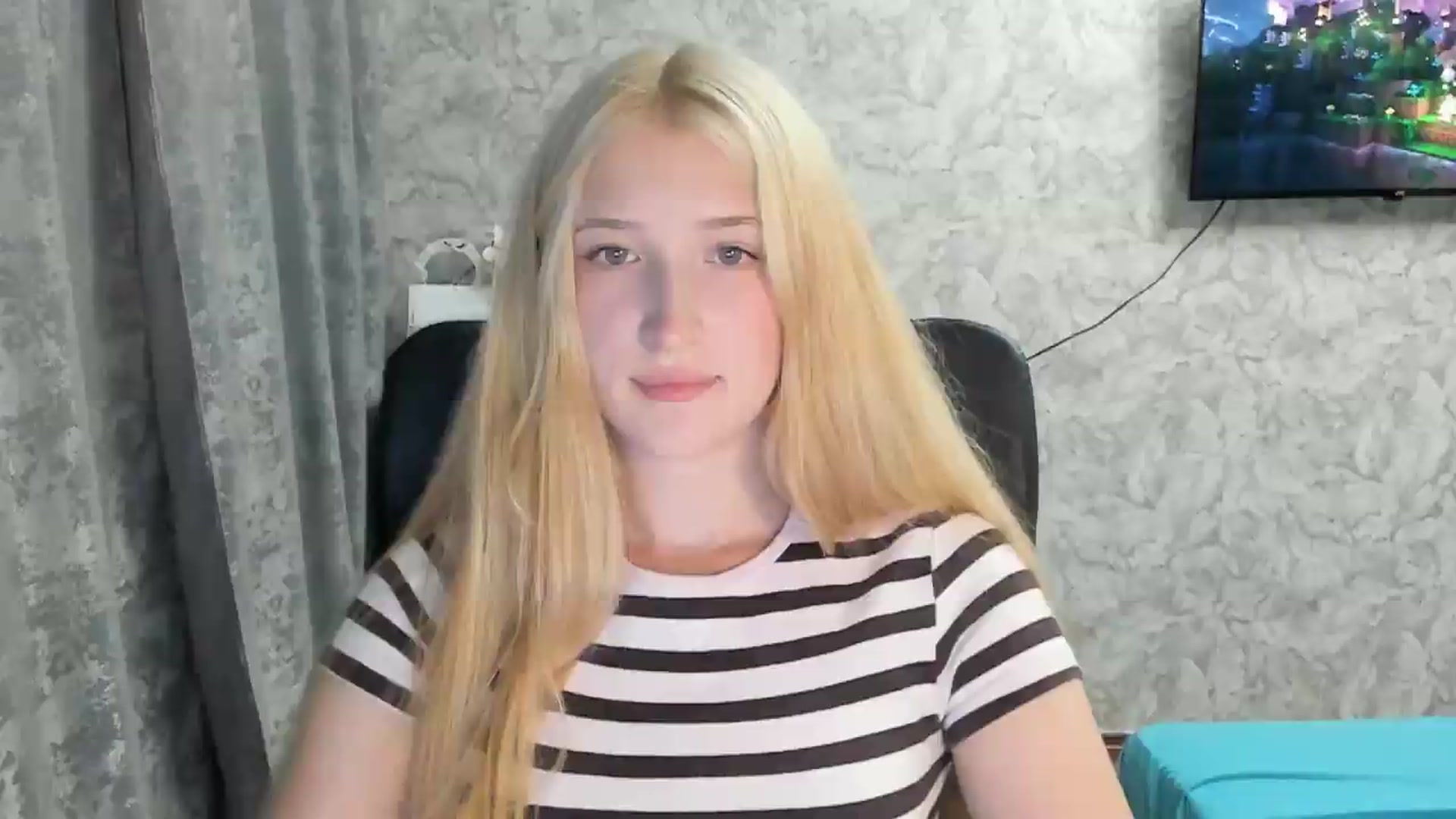 Gallery image thumbnail from Ilona_Here's myfreecams stream on, 08/28/2026, 18:01 image 2 of 20