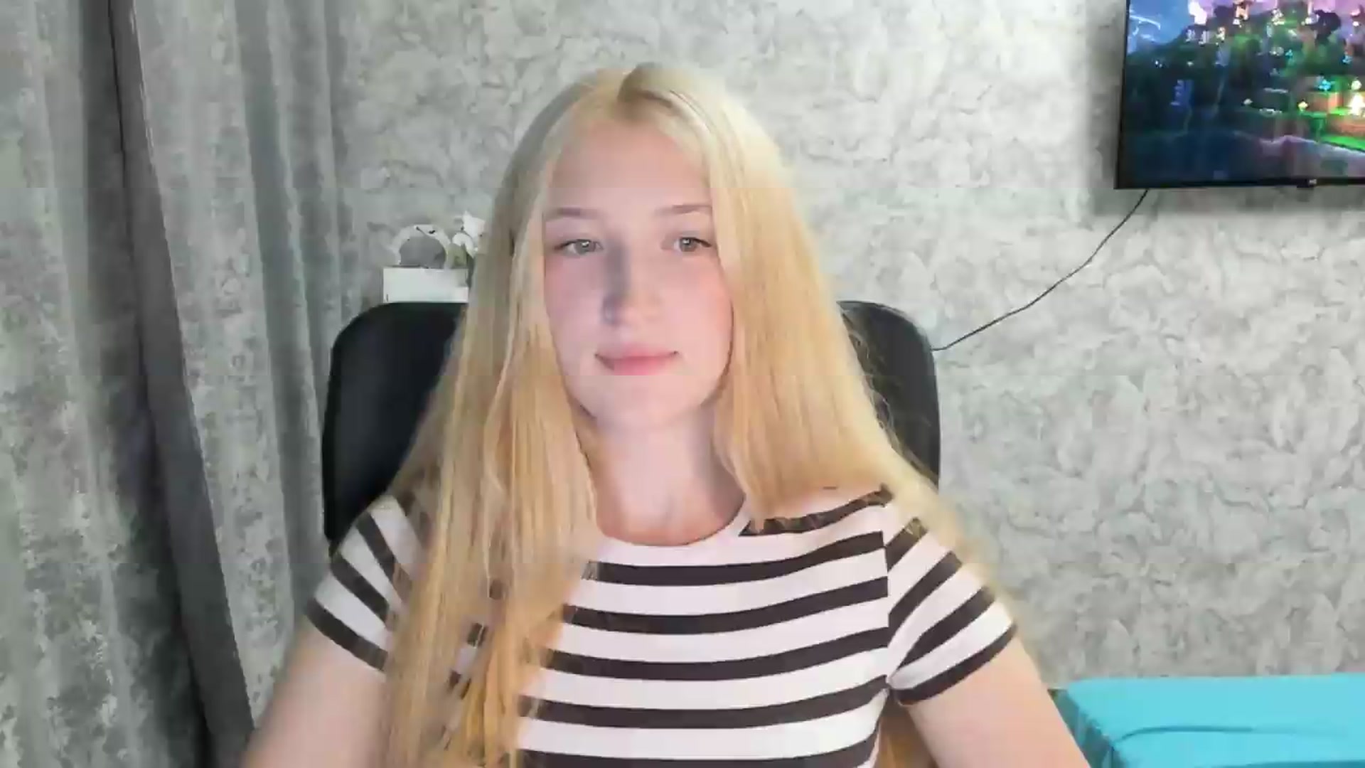 Gallery image thumbnail from Ilona_Here's myfreecams stream on, 08/28/2026, 18:01 image 9 of 20