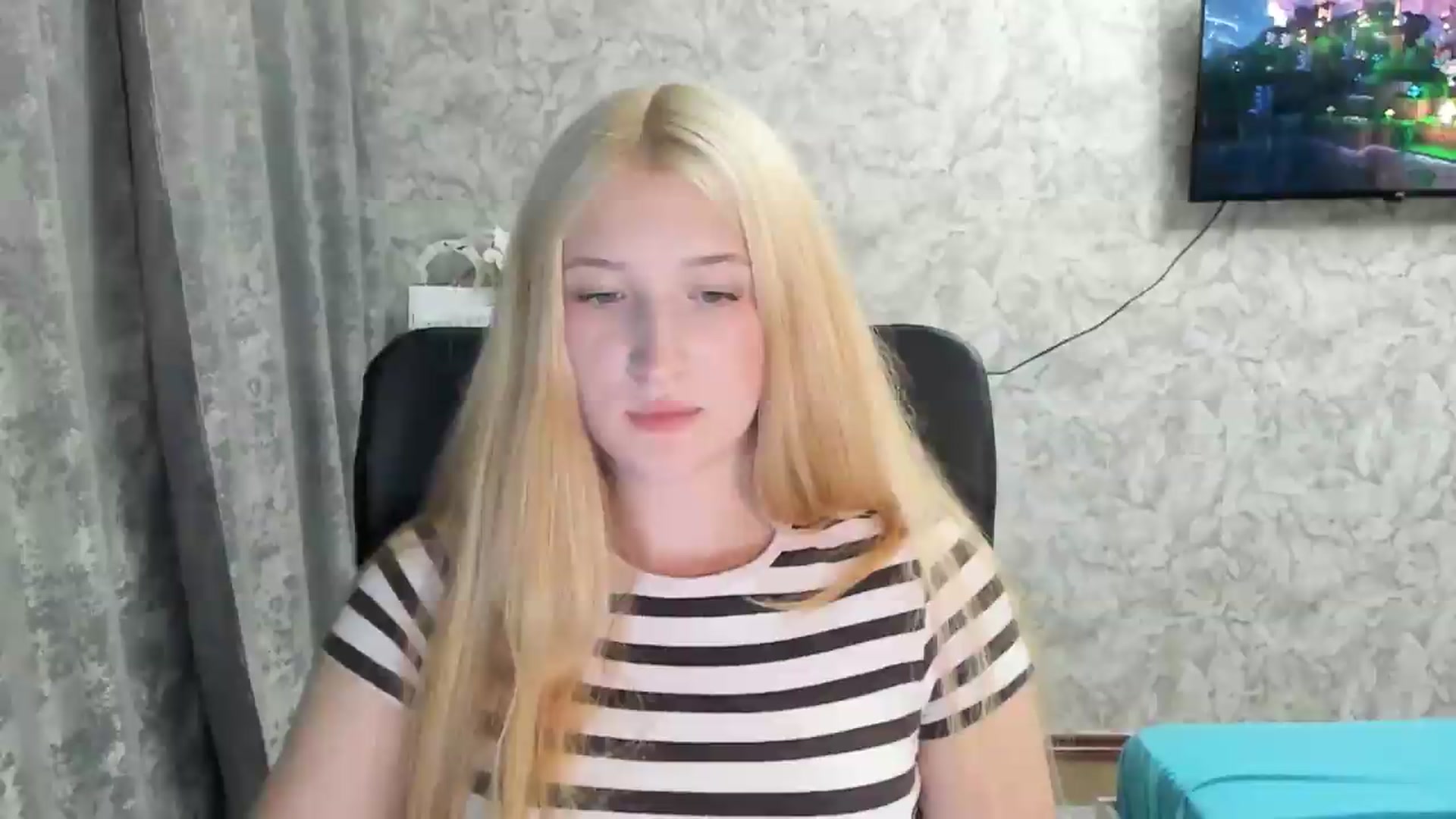 Gallery image thumbnail from Ilona_Here's myfreecams stream on, 08/28/2026, 18:01 image 19 of 20