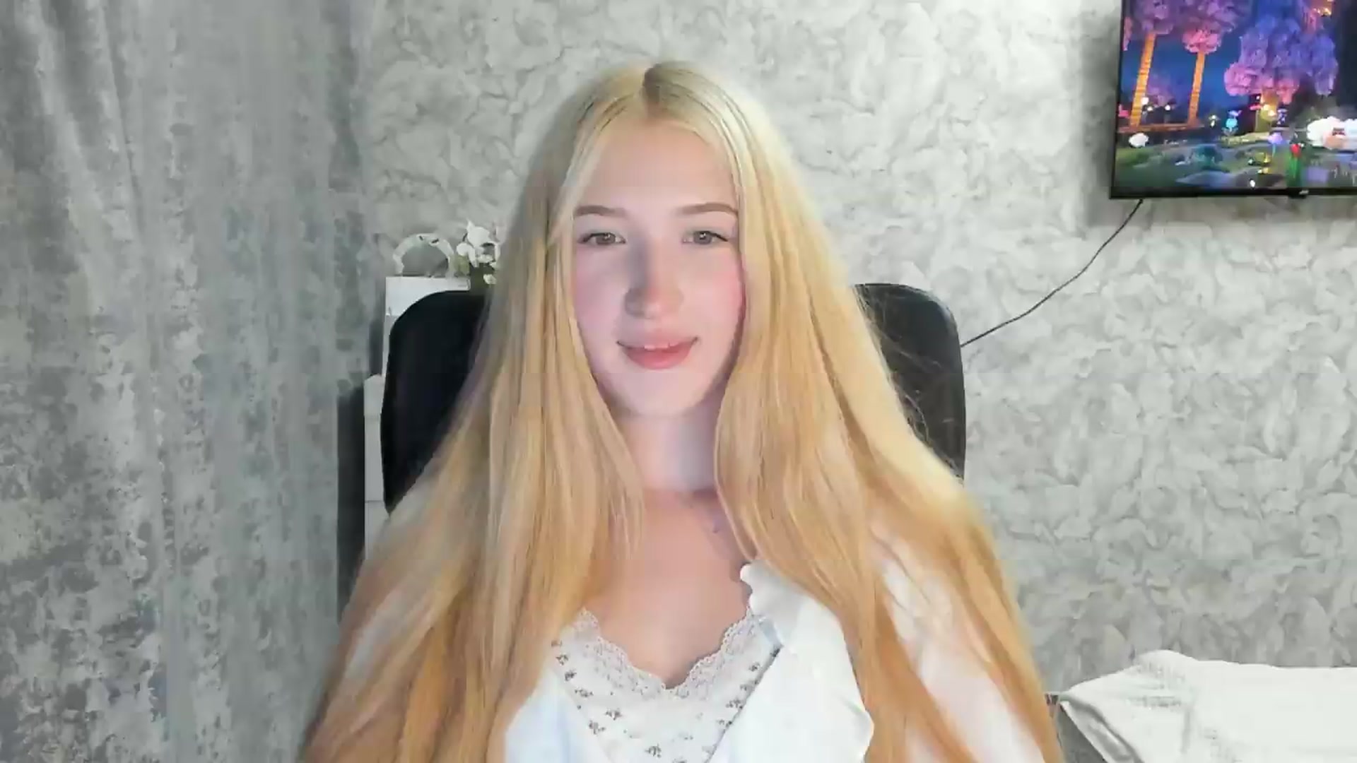 Gallery image thumbnail from Ilona_Here's myfreecams stream on, 08/31/2026, 18:09 image 18 of 20