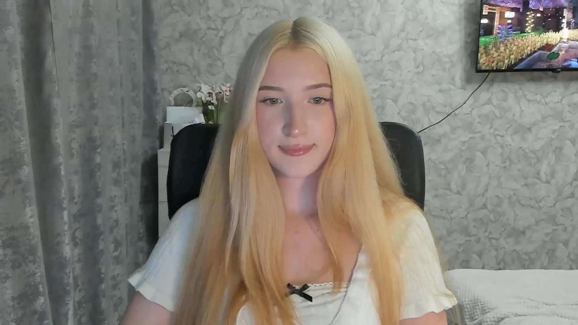 Gallery image thumbnail from Ilona_Here's myfreecams stream on, 09/02/2026, 19:24 image 6 of 20