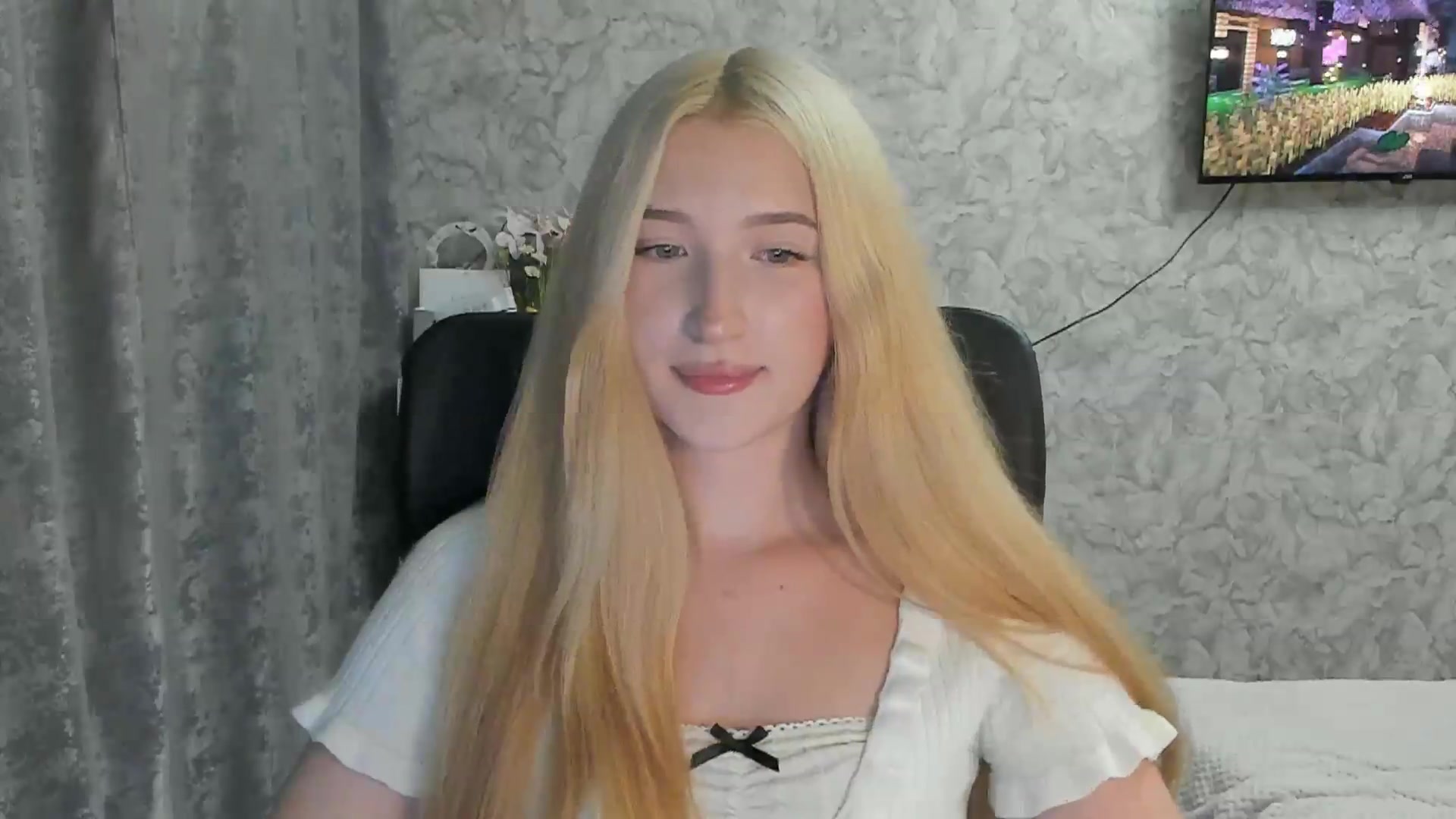 Gallery image thumbnail from Ilona_Here's myfreecams stream on, 09/02/2026, 19:24 image 7 of 20