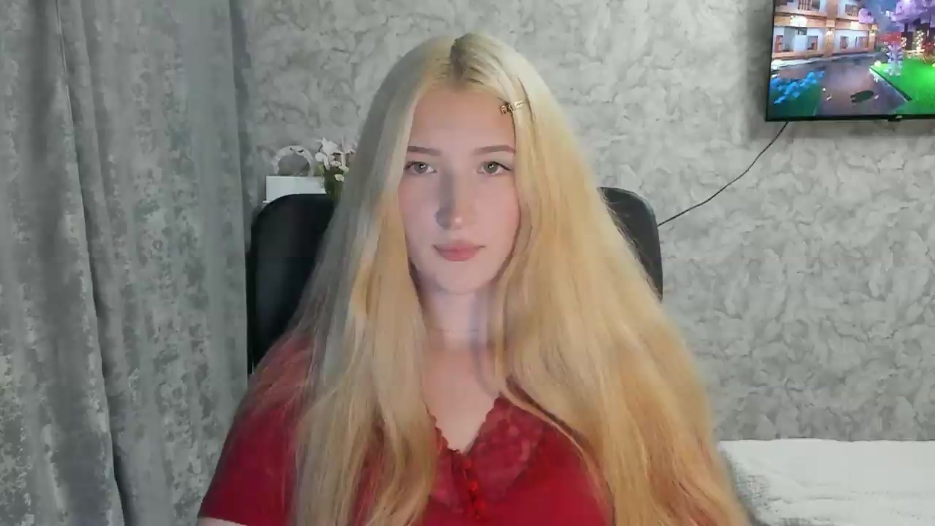 Gallery image thumbnail from Ilona_Here's myfreecams stream on, 09/05/2026, 16:49 image 10 of 20