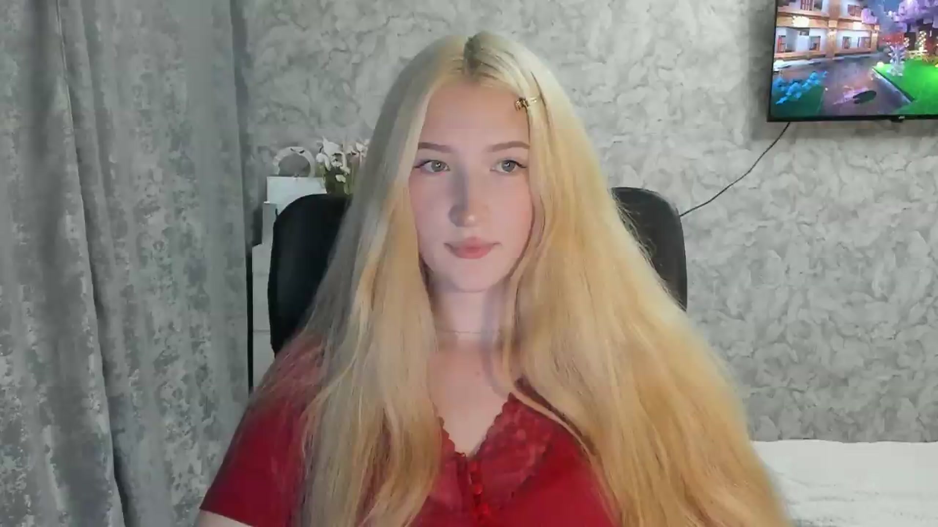 Gallery image thumbnail from Ilona_Here's myfreecams stream on, 09/05/2026, 16:49 image 5 of 20