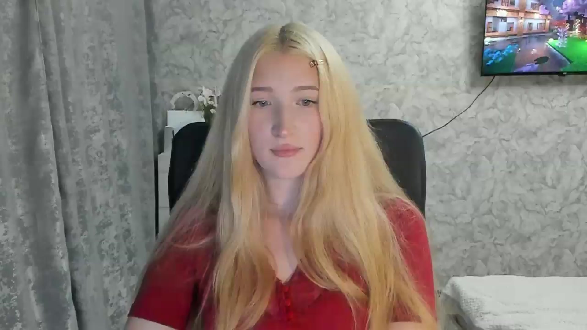 Gallery image thumbnail from Ilona_Here's myfreecams stream on, 09/05/2026, 17:55 image 9 of 20