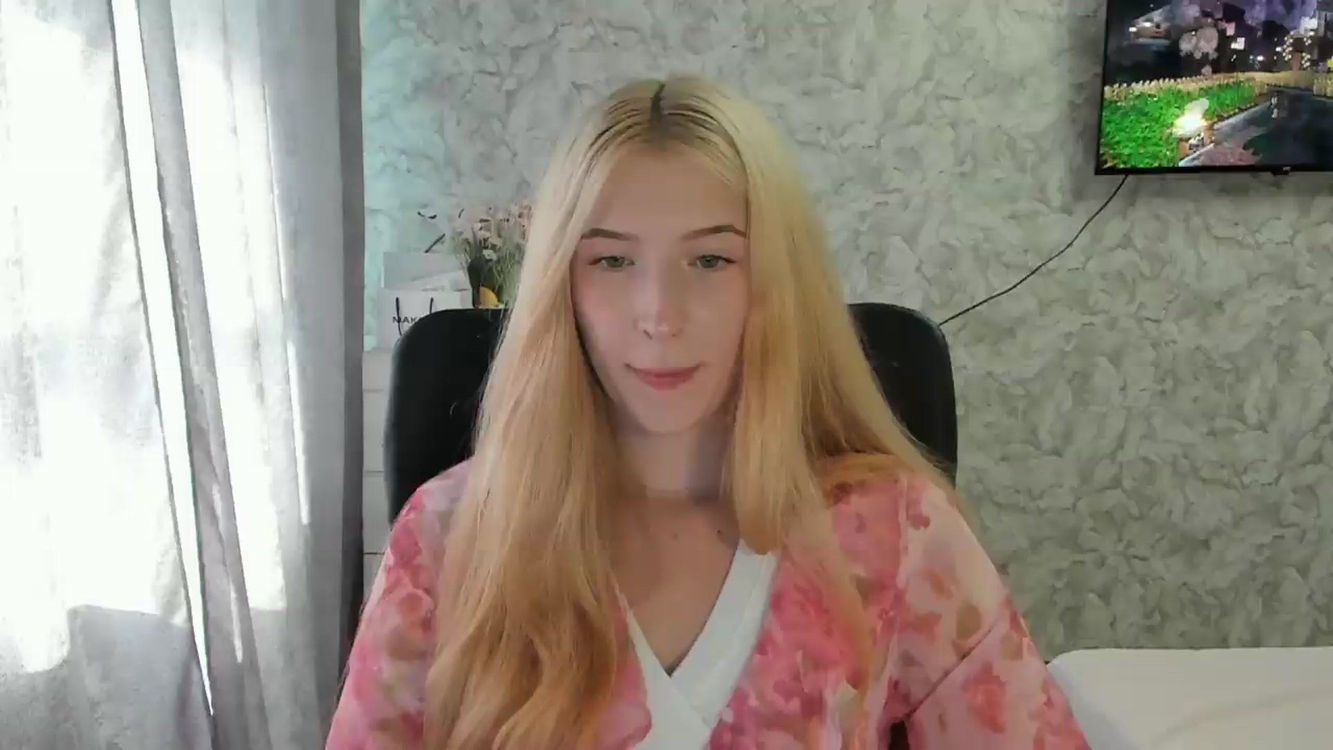 Gallery image thumbnail from Ilona_Here's myfreecams stream on, 09/07/2026, 13:11 image 6 of 20