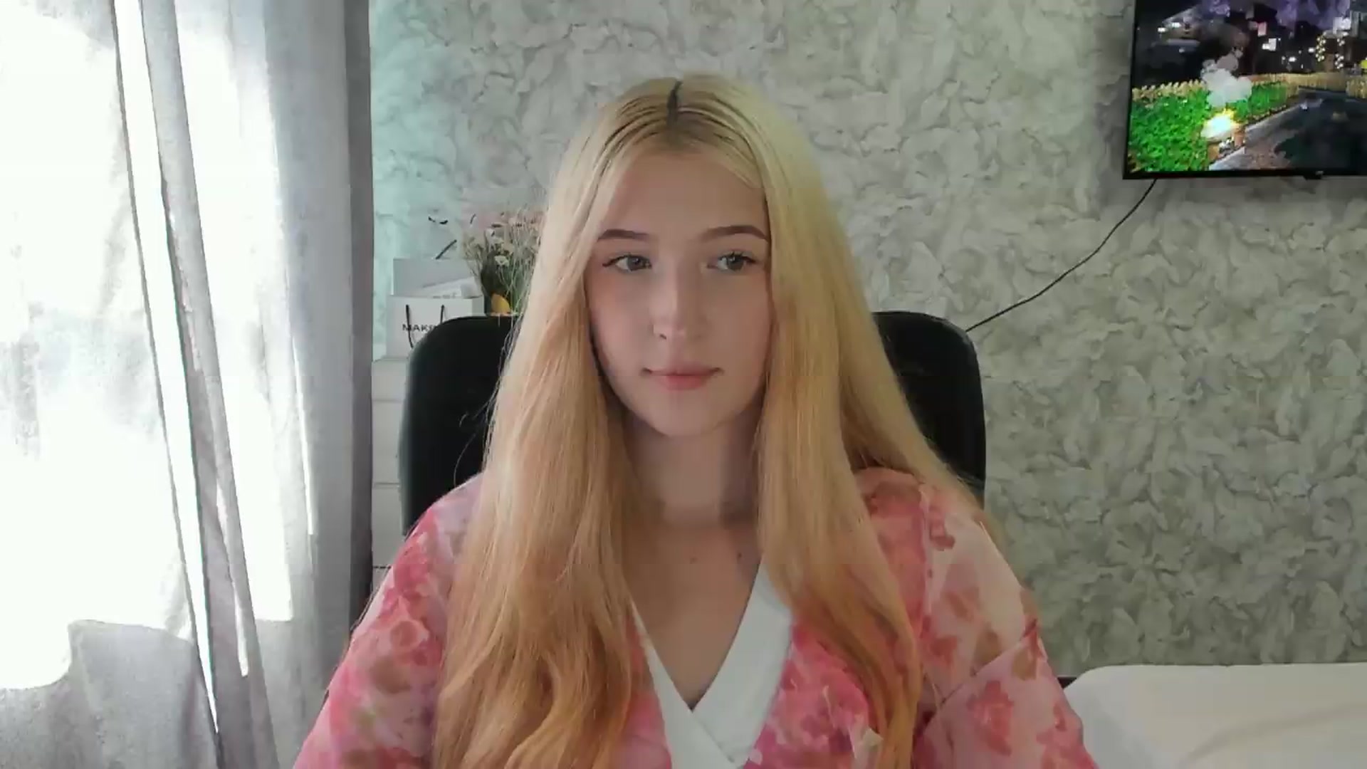 Gallery image thumbnail from Ilona_Here's myfreecams stream on, 09/07/2026, 13:11 image 9 of 20