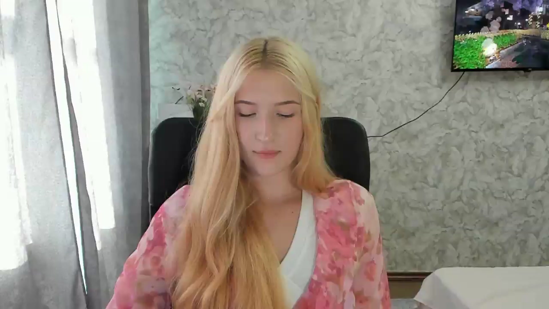 Gallery image thumbnail from Ilona_Here's myfreecams stream on, 09/07/2026, 14:13 image 9 of 20