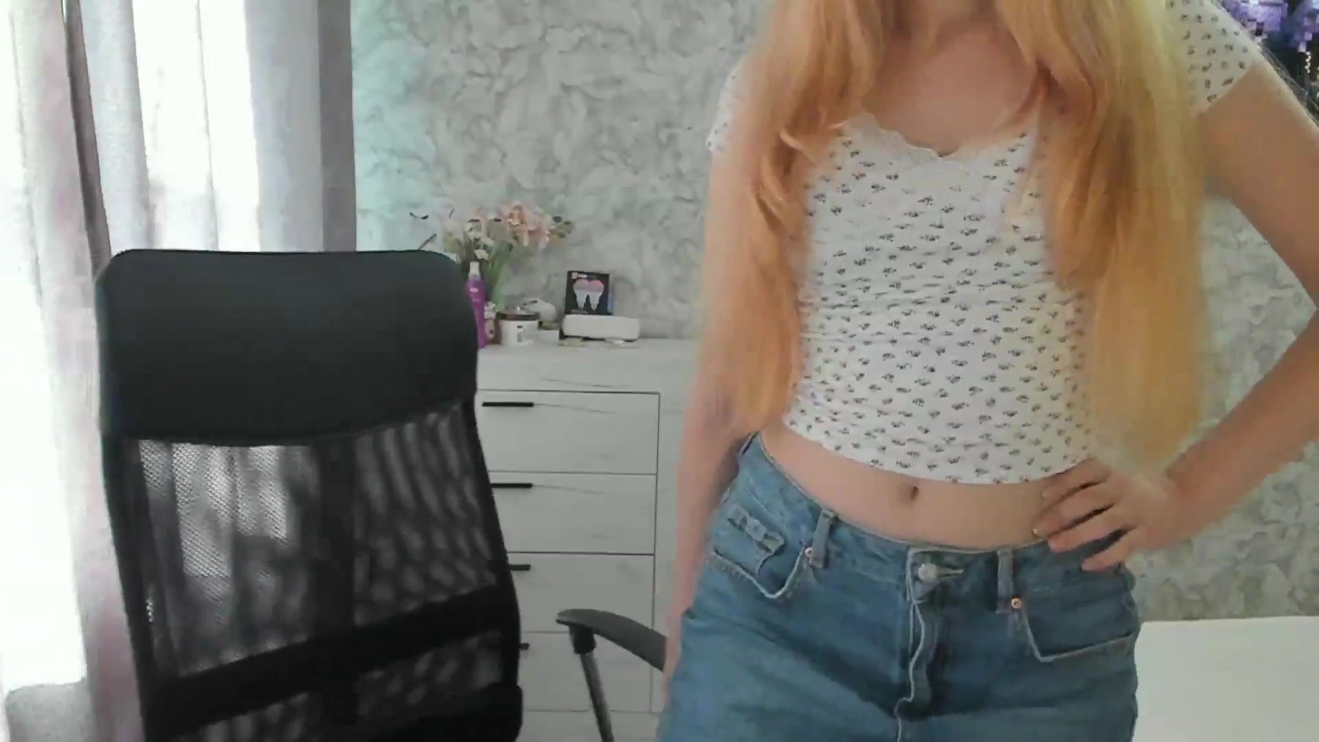 Gallery image thumbnail from Ilona_Here's myfreecams stream on, 09/11/2026, 13:30 image 15 of 20