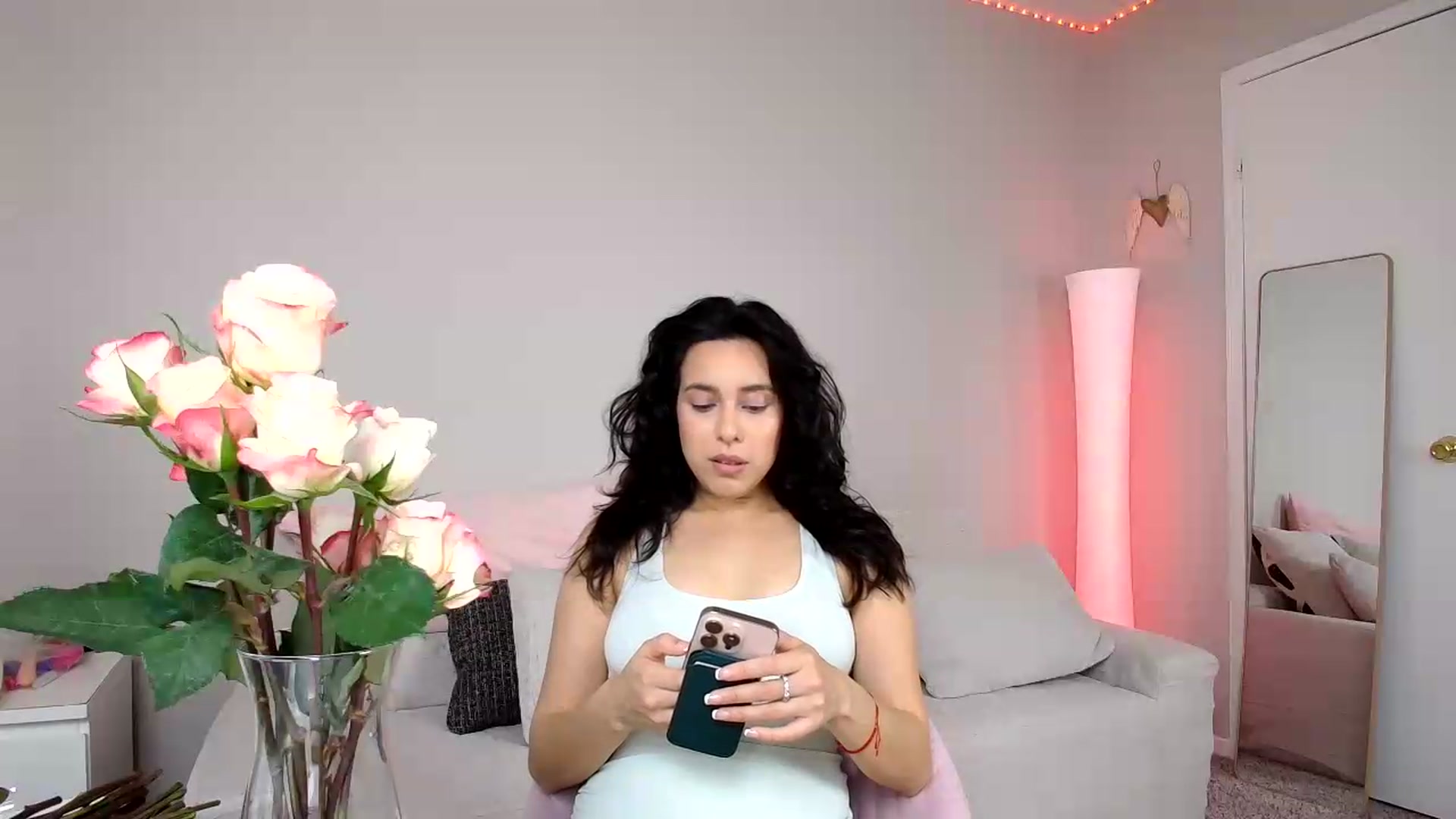 Gallery image thumbnail from IloveGigi's myfreecams stream on, 06/13/2026, 19:08 image 7 of 20