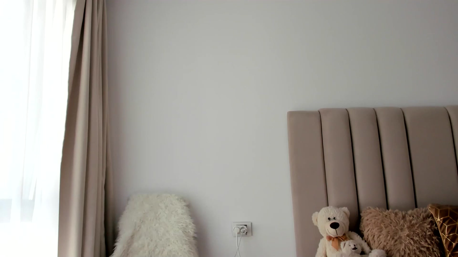 Gallery image thumbnail from ImASurvivor's myfreecams stream on, 07/04/2025, 15:39 image 16 of 20