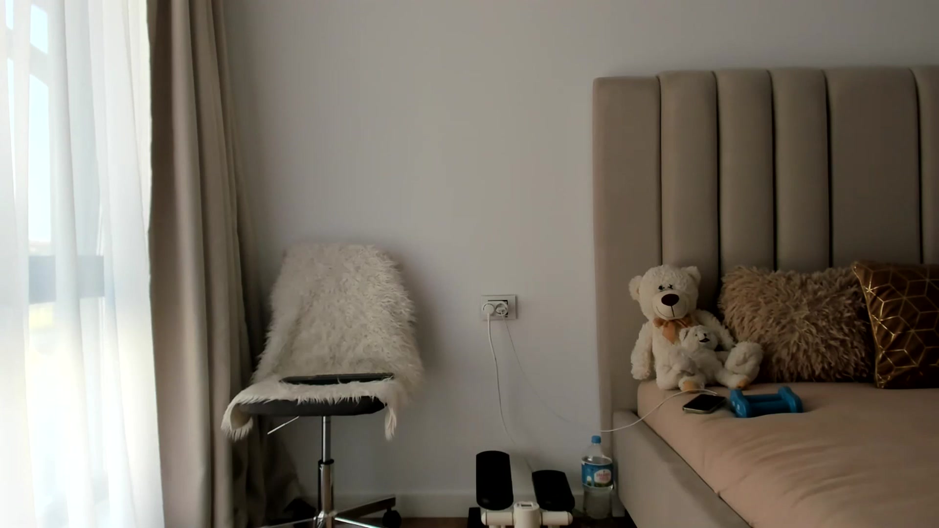 Gallery image thumbnail from ImASurvivor's myfreecams stream on, 07/04/2025, 18:22 image 5 of 20