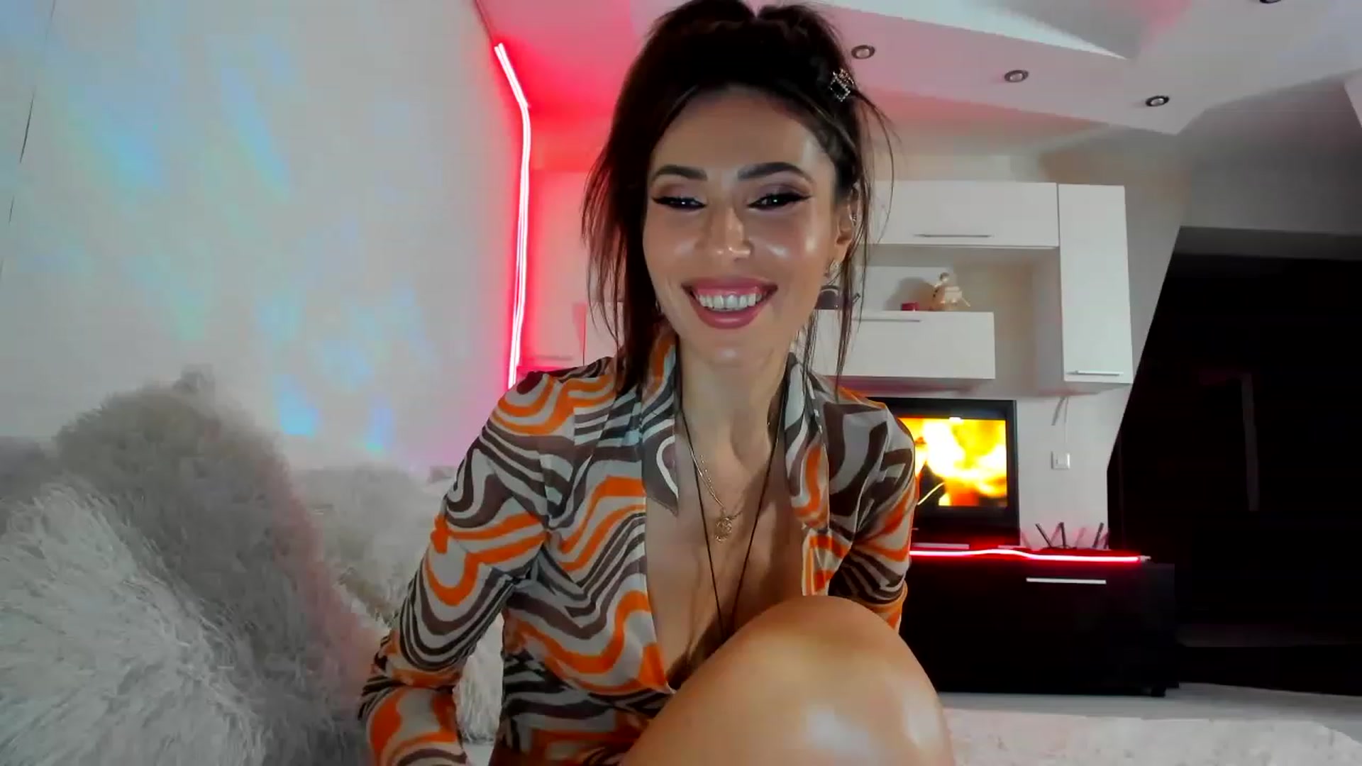 Gallery image thumbnail from ImAllGroovyBB's myfreecams stream on, 02/07/2023, 23:18 image 20 of 20