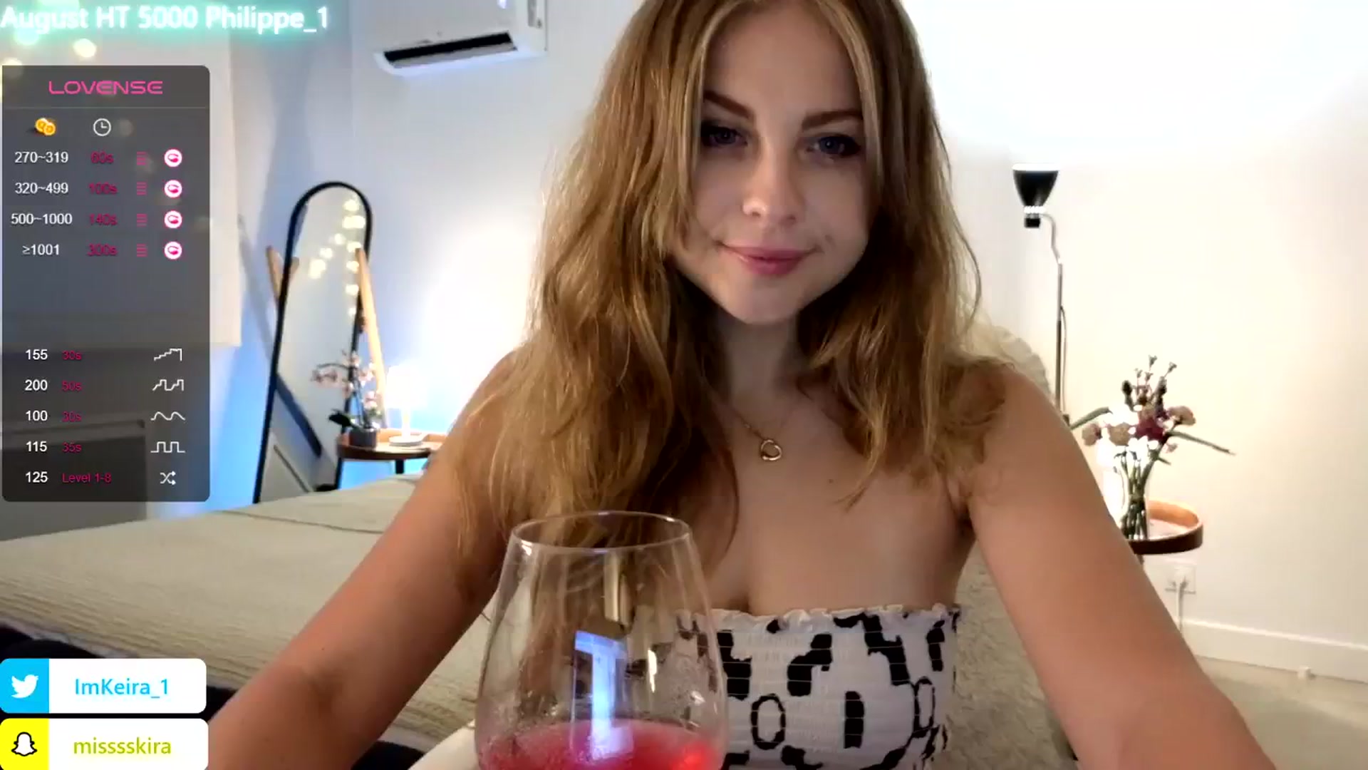 Gallery image thumbnail from ImBdayKeira's myfreecams stream on, 08/17/2024, 19:12 image 17 of 20