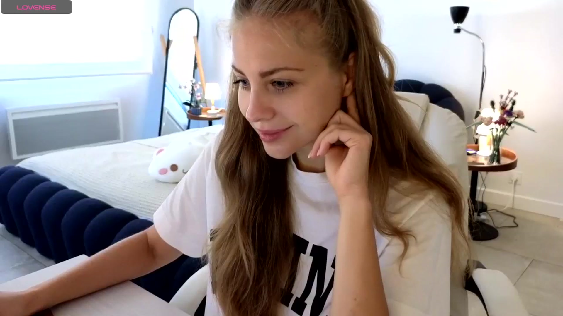 Gallery image thumbnail from ImBdayKeira's myfreecams stream on, 08/23/2024, 09:10 image 13 of 20