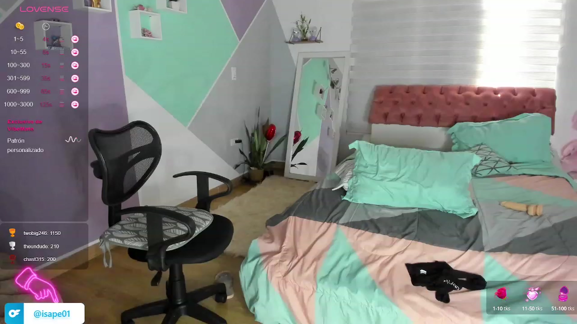 Gallery image thumbnail from ImBella_'s myfreecams stream on, 03/07/2024, 19:39 image 3 of 20