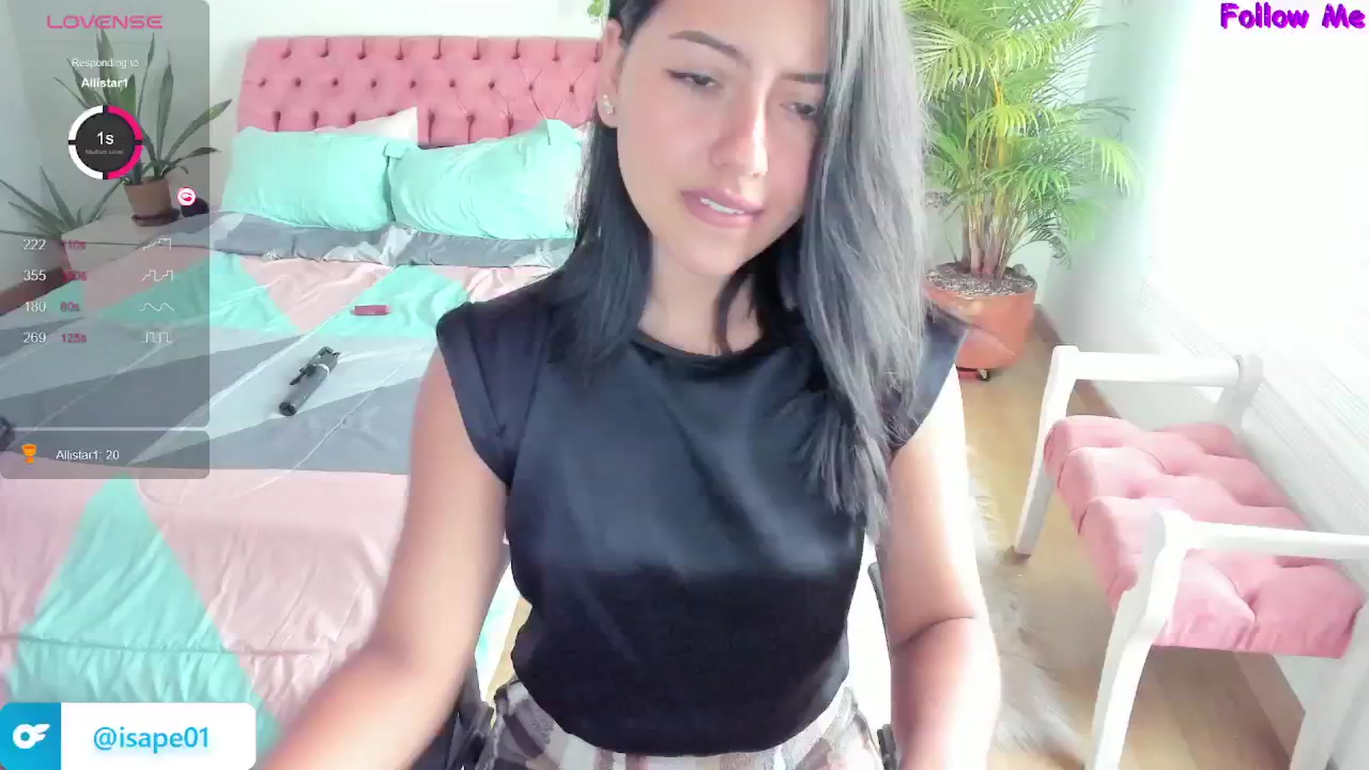 Gallery image thumbnail from ImBella_'s myfreecams stream on, 05/06/2024, 17:45 image 5 of 20