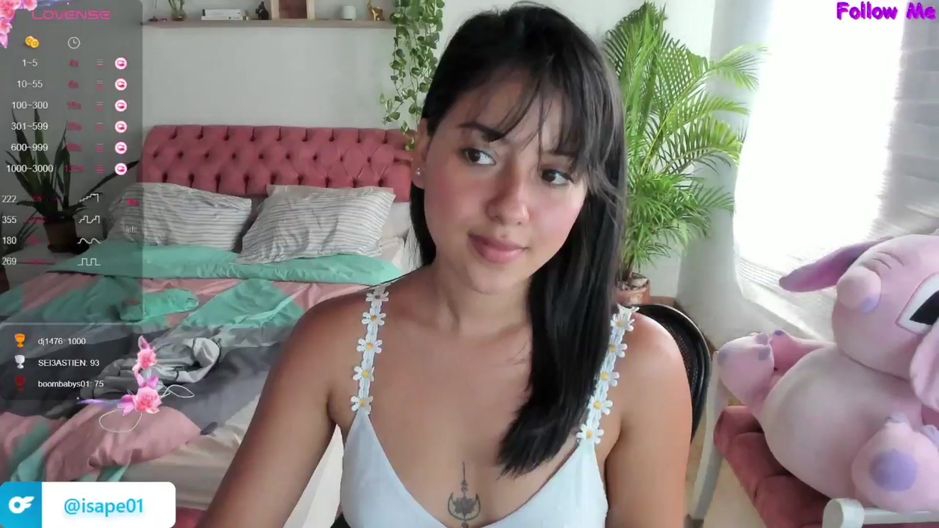 Gallery image thumbnail from ImBella_'s myfreecams stream on, 06/04/2024, 19:25 image 10 of 20