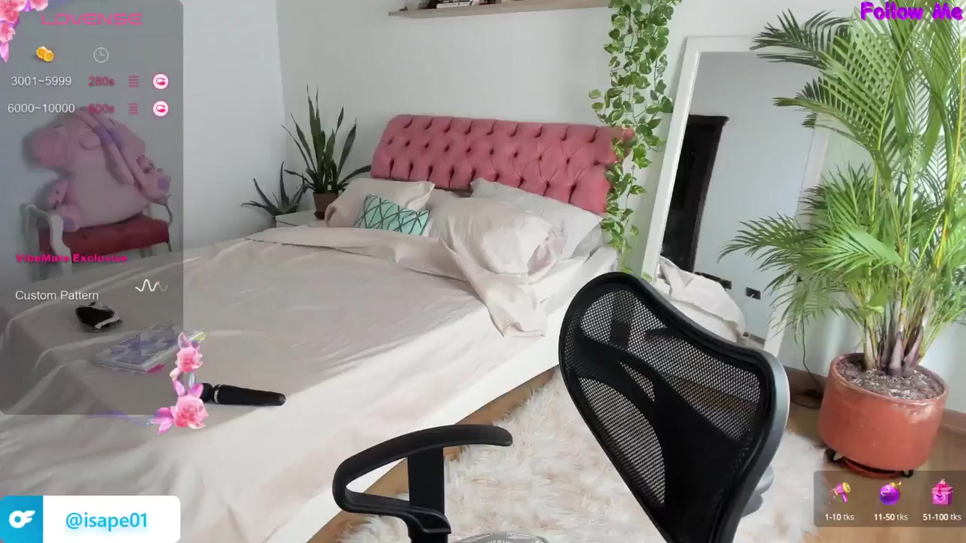 Gallery image thumbnail from ImBella_'s myfreecams stream on, 08/04/2024, 17:42 image 13 of 20