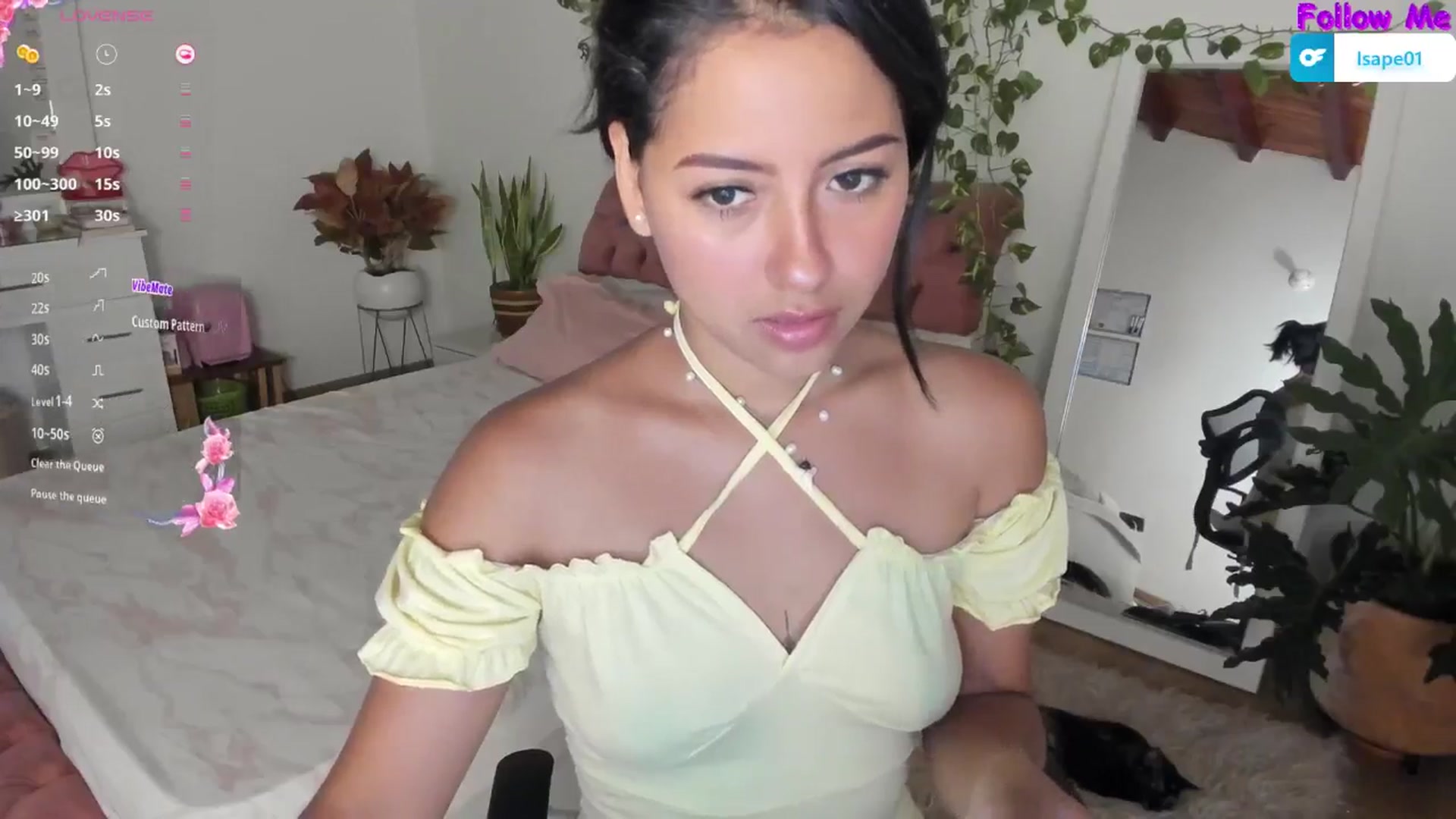 Gallery image thumbnail from ImBella_'s myfreecams stream on, 01/22/2025, 17:48 image 5 of 20