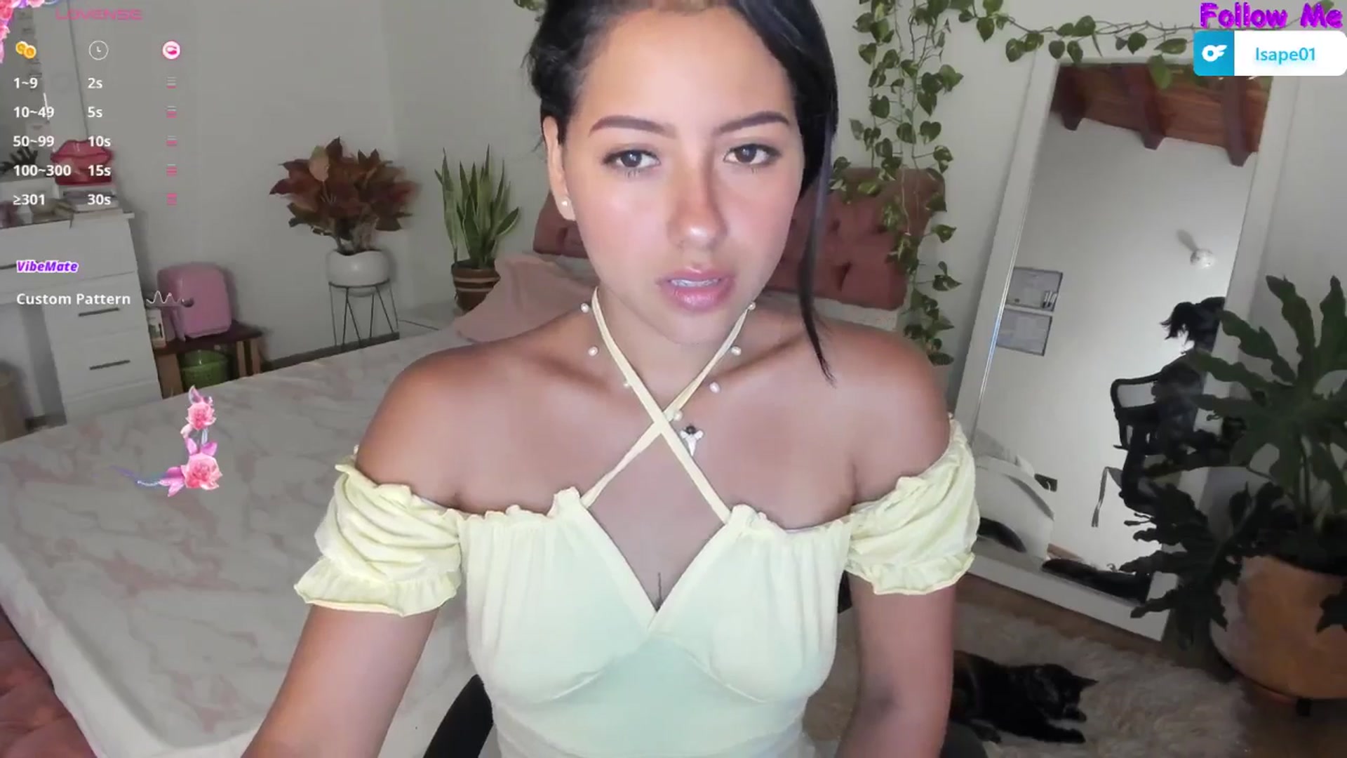 Gallery image thumbnail from ImBella_'s myfreecams stream on, 01/22/2025, 17:48 image 8 of 20