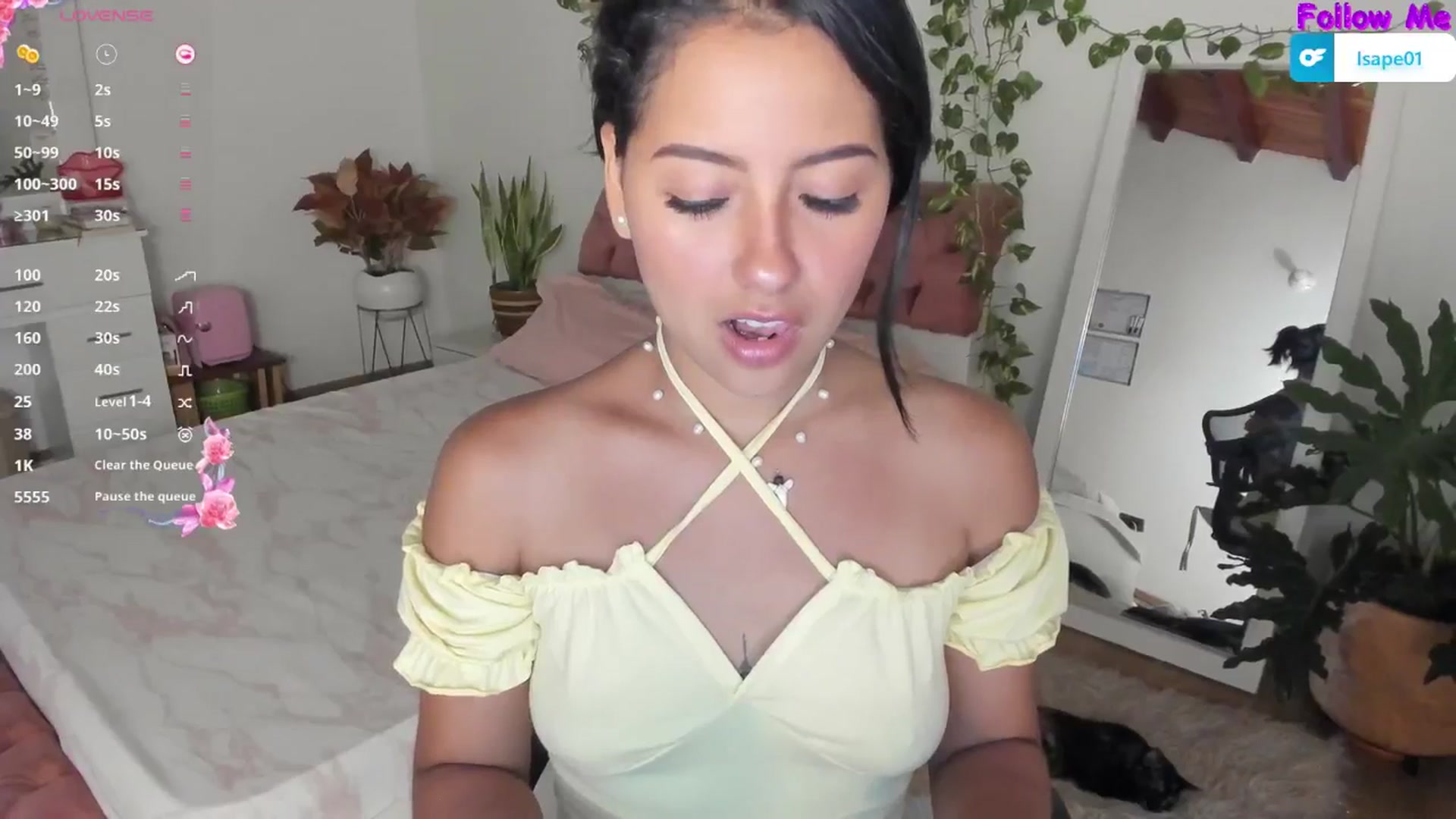 Gallery image thumbnail from ImBella_'s myfreecams stream on, 01/22/2025, 17:48 image 7 of 20