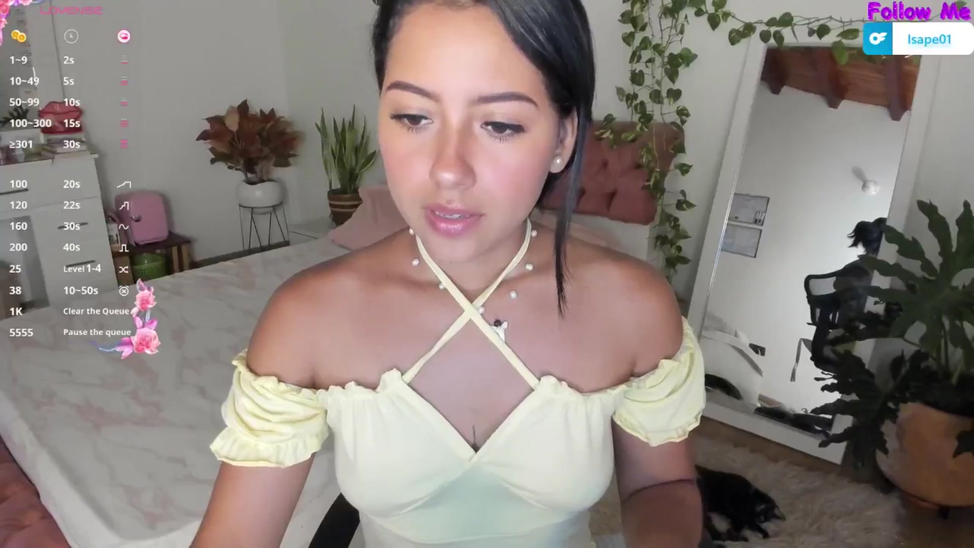 Gallery image thumbnail from ImBella_'s myfreecams stream on, 01/22/2025, 17:48 image 13 of 20