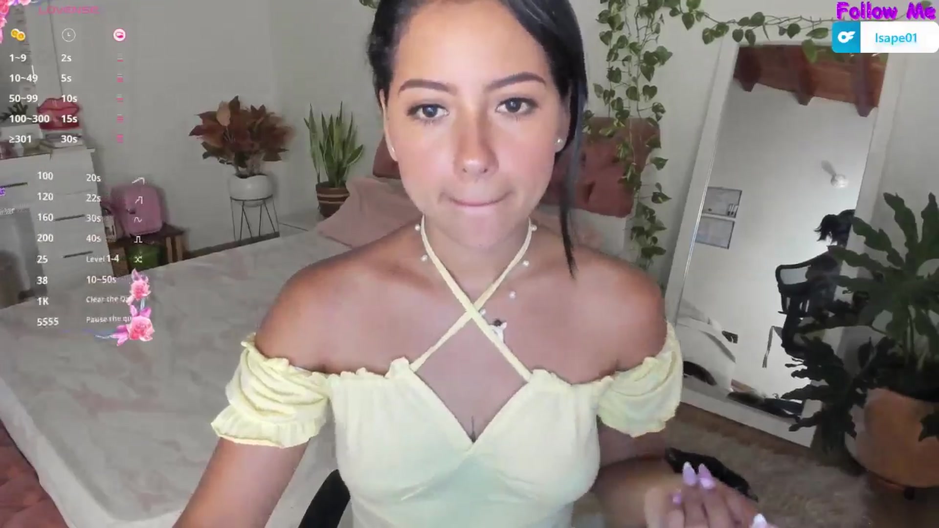 Gallery image thumbnail from ImBella_'s myfreecams stream on, 01/22/2025, 17:48 image 19 of 20