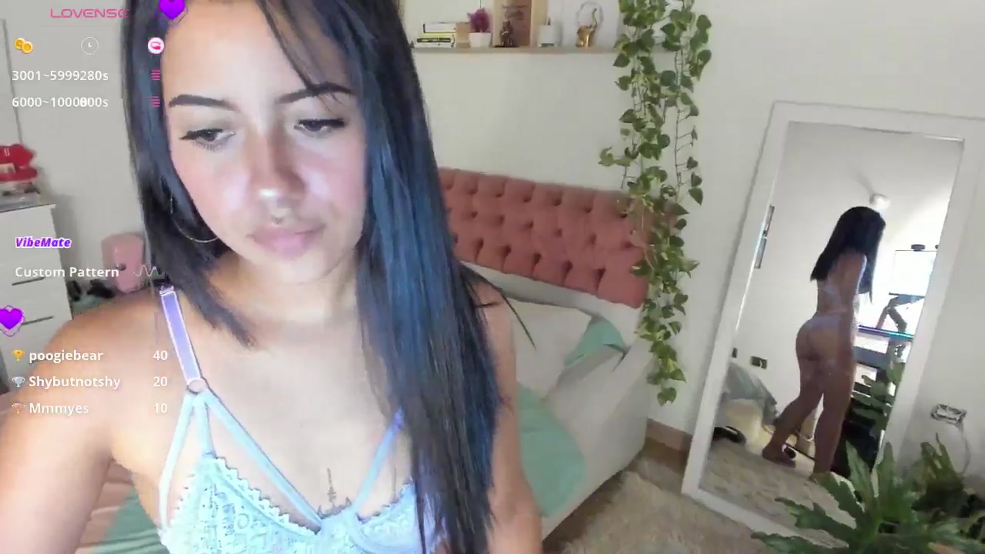 Gallery image thumbnail from ImBella_'s myfreecams stream on, 03/28/2025, 17:55 image 6 of 20