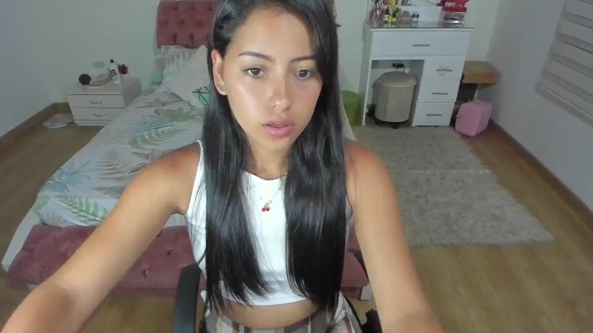 Gallery image thumbnail from ImBella_'s myfreecams stream on, 09/20/2025, 01:29 image 19 of 20