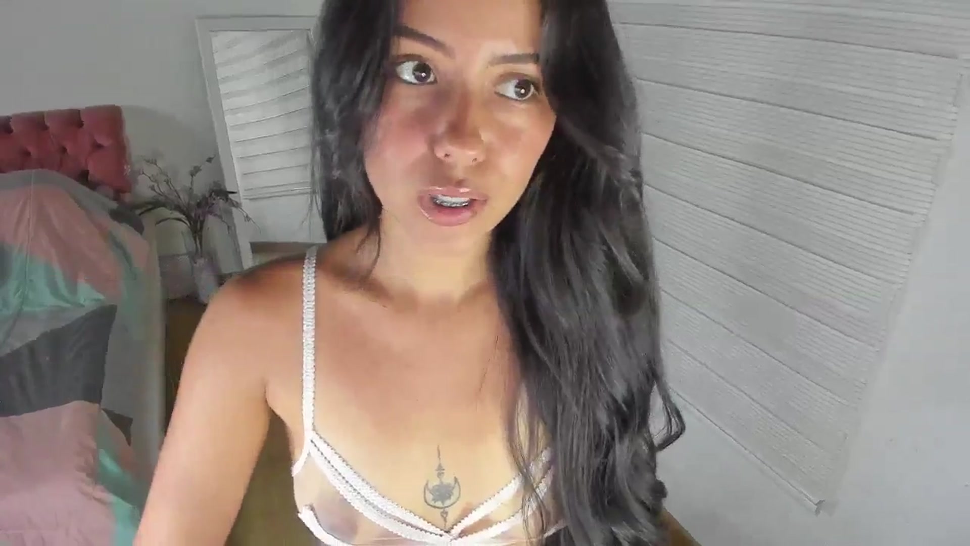 Gallery image thumbnail from ImBella_'s myfreecams stream on, 03/04/2026, 20:23 image 6 of 20