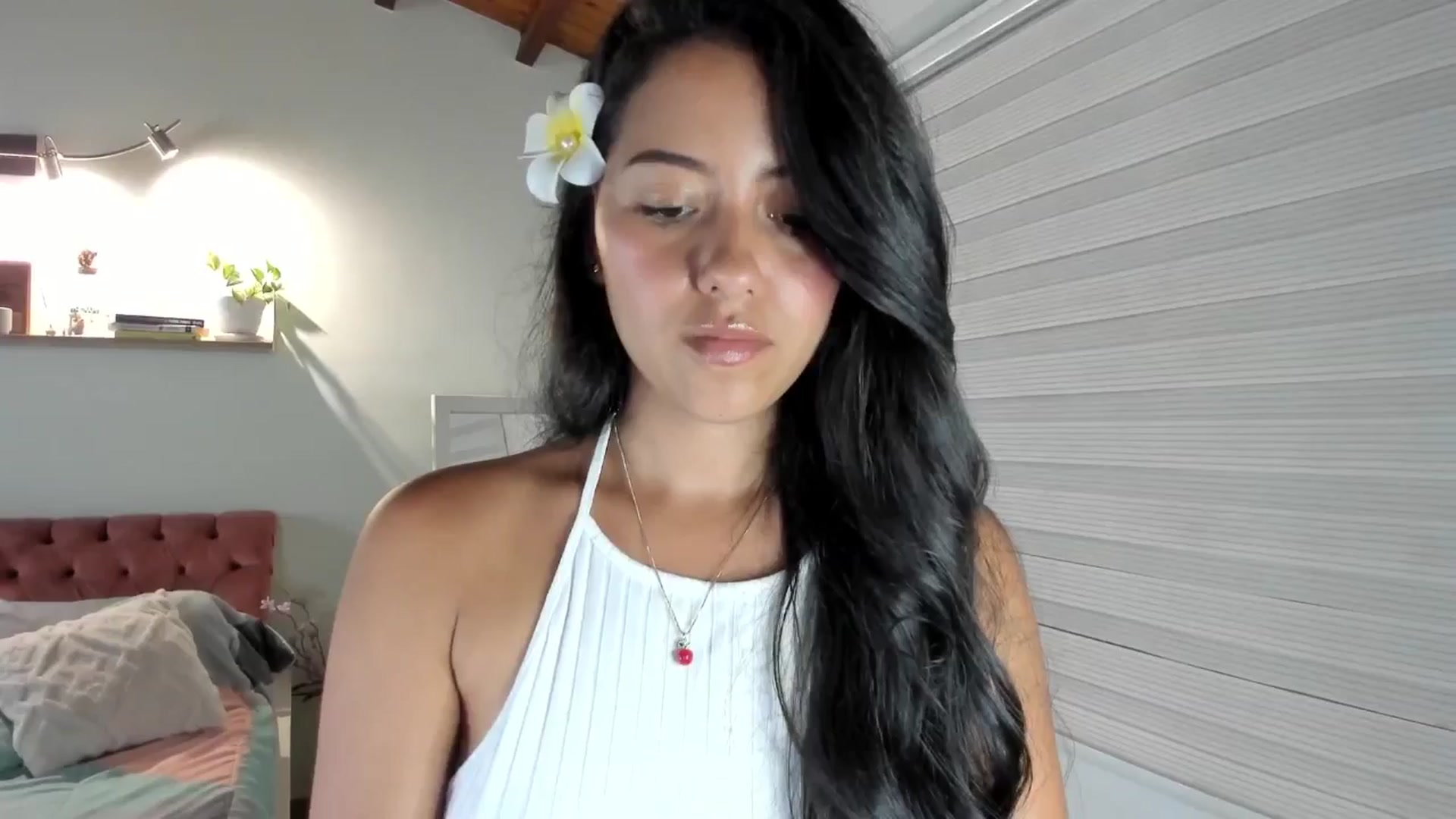Gallery image thumbnail from ImBella_'s myfreecams stream on, 03/09/2026, 03:47 image 15 of 20