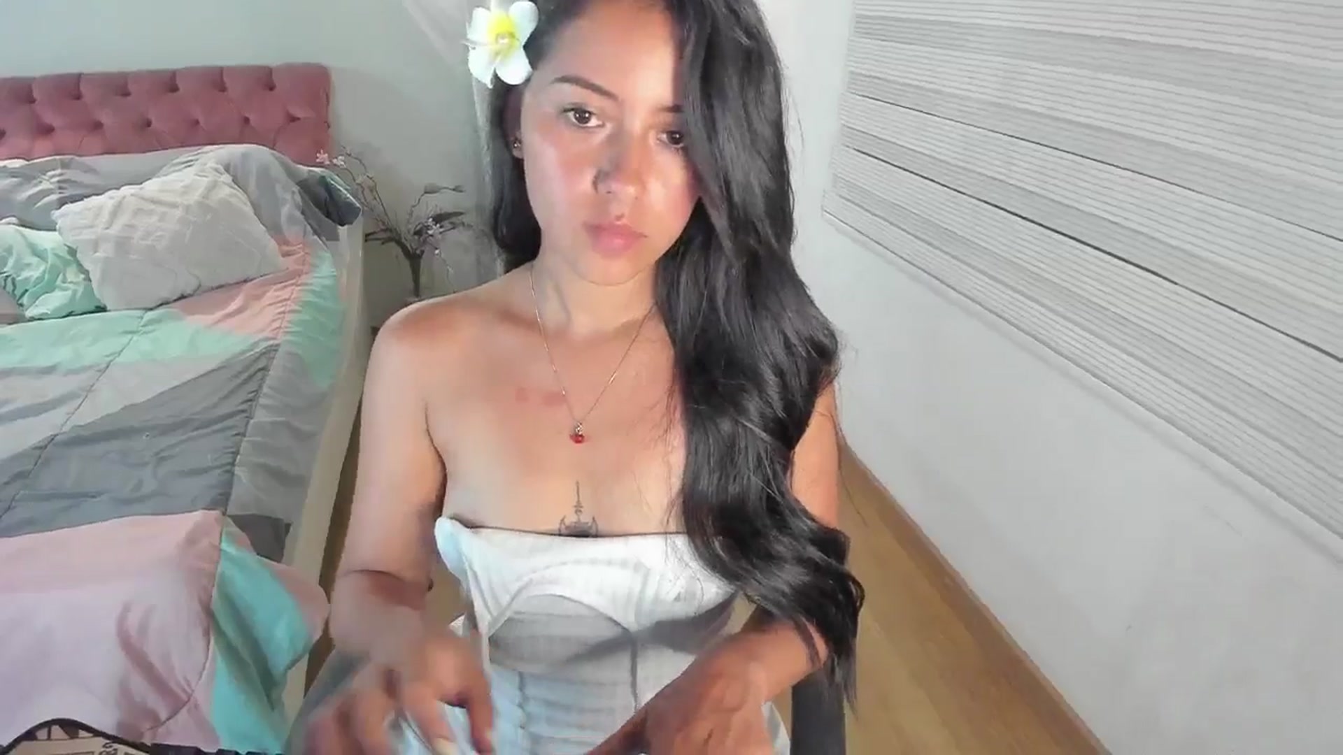 Gallery image thumbnail from ImBella_'s myfreecams stream on, 03/09/2026, 07:28 image 17 of 20
