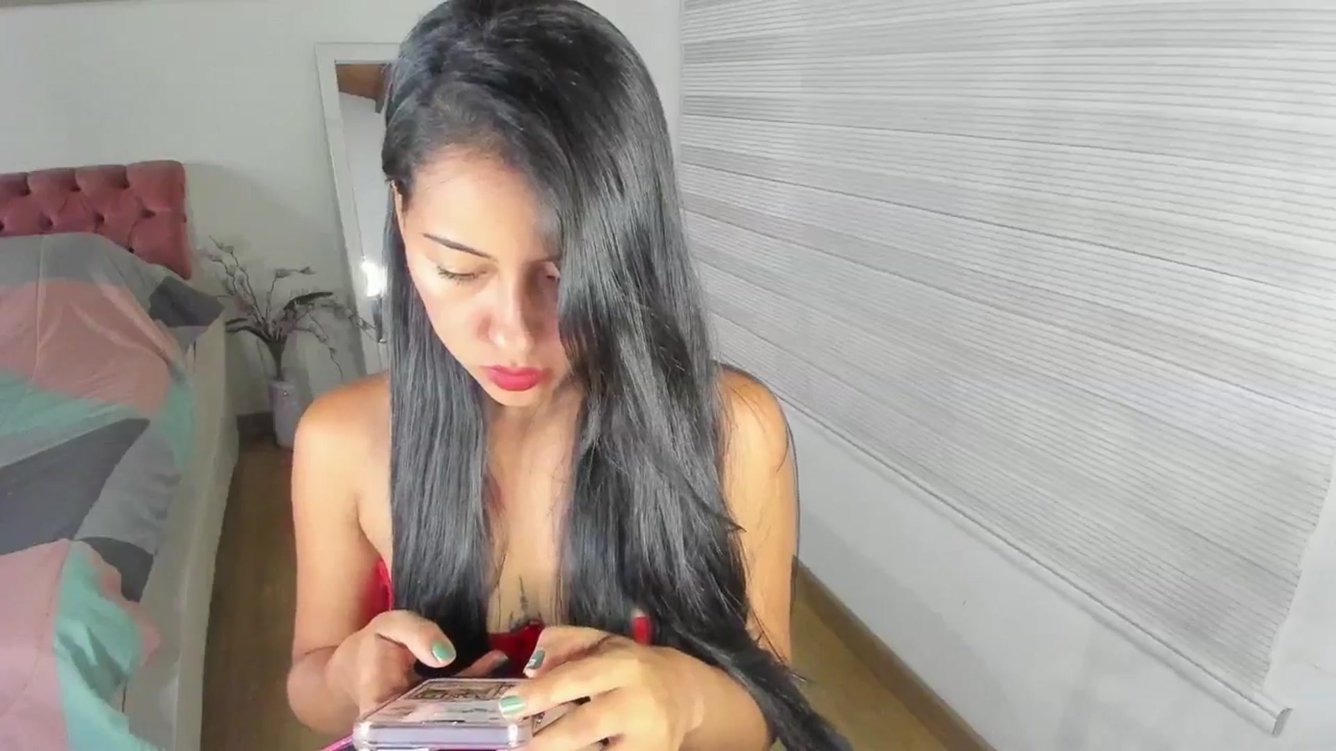 Gallery image thumbnail from ImBella_'s myfreecams stream on, 03/12/2026, 19:03 image 8 of 20