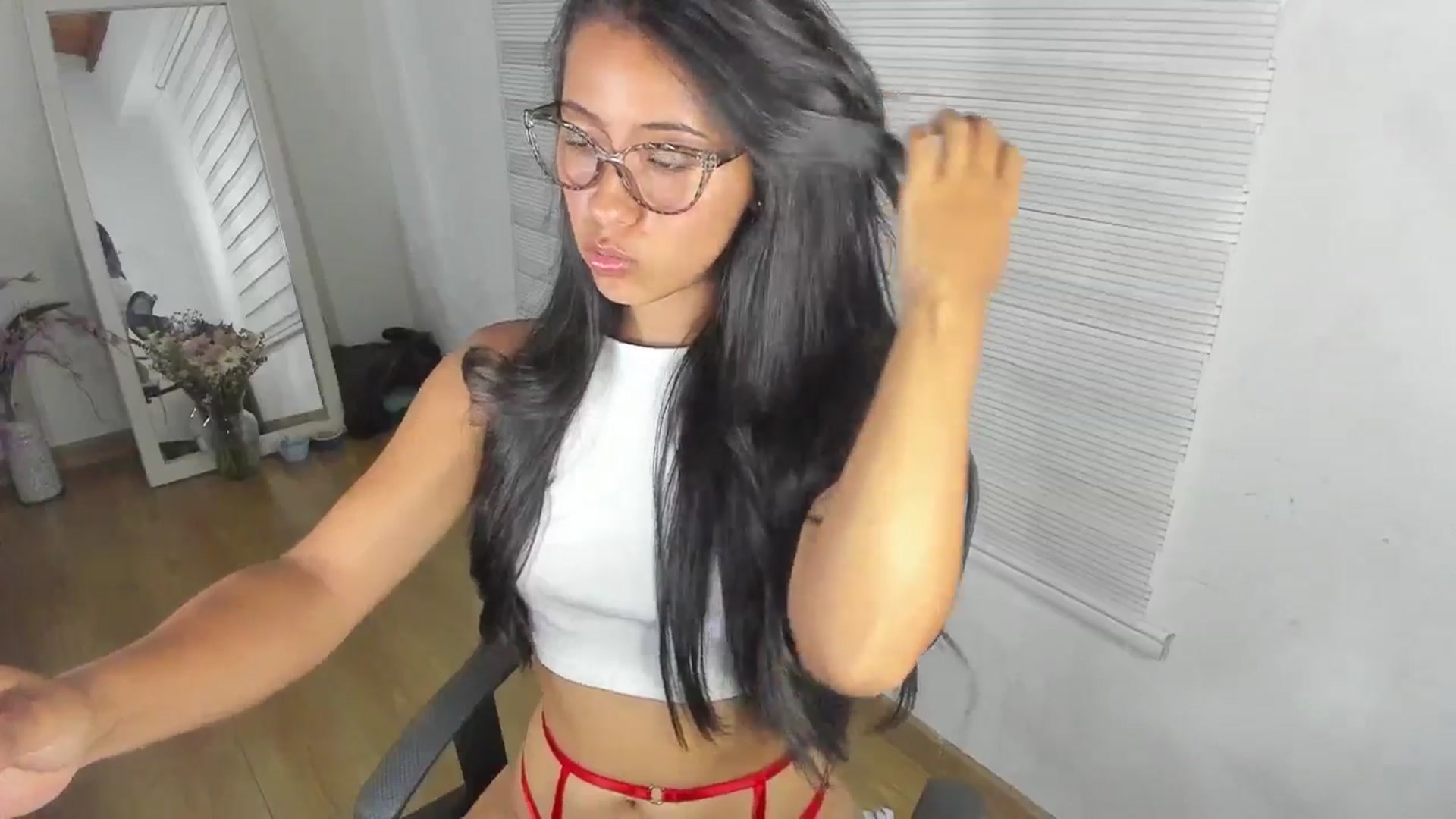 Gallery image thumbnail from ImBella_'s myfreecams stream on, 03/13/2026, 24:10 image 16 of 20