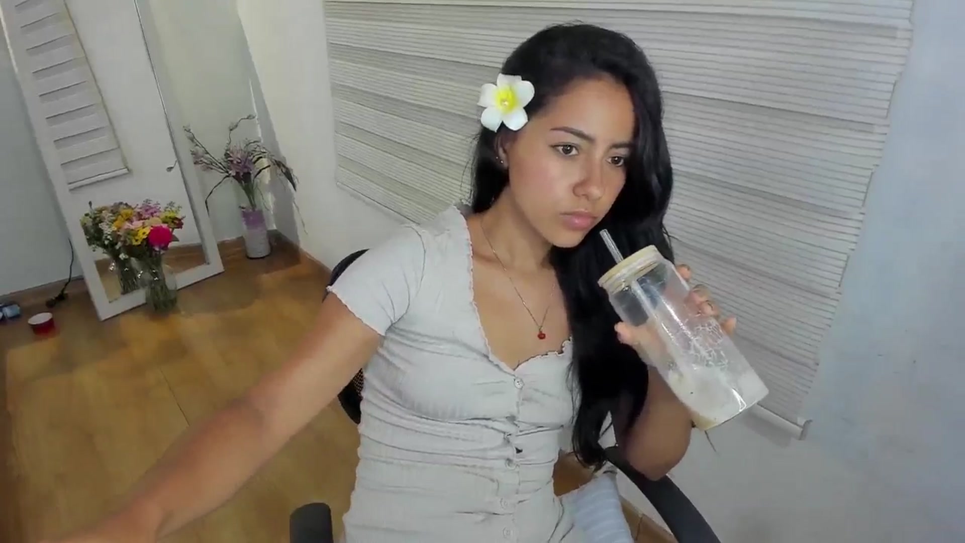 Gallery image thumbnail from ImBella_'s myfreecams stream on, 03/30/2026, 20:08 image 15 of 20