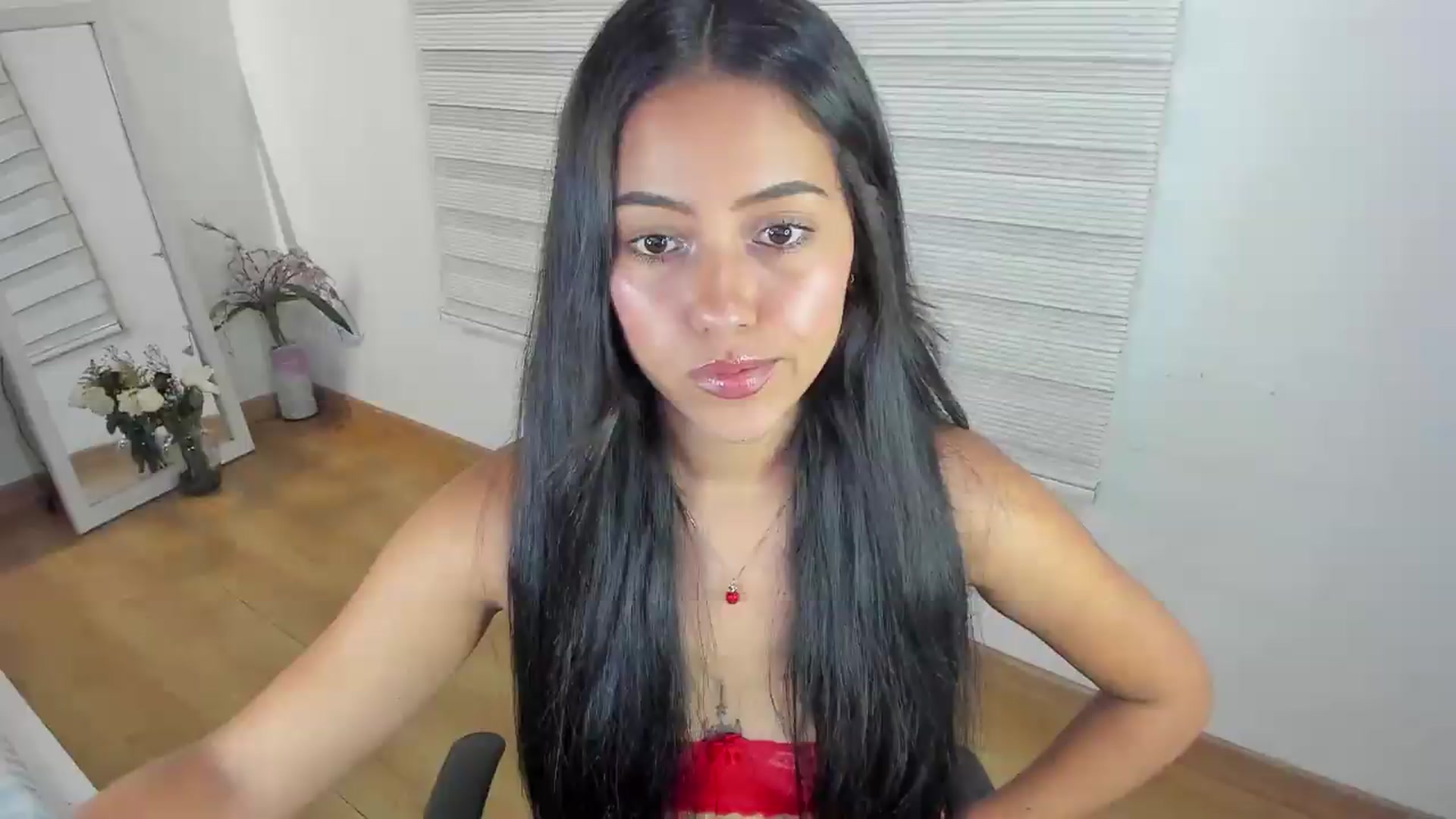 Gallery image thumbnail from ImBella_'s myfreecams stream on, 05/18/2026, 24:34 image 8 of 20