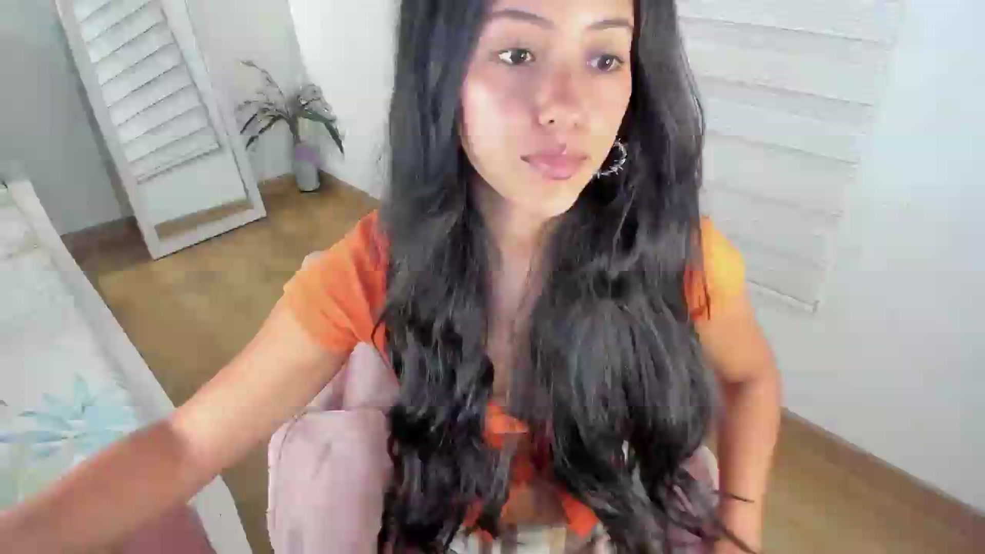 Gallery image thumbnail from ImBella_'s myfreecams stream on, 05/25/2026, 01:54 image 5 of 20