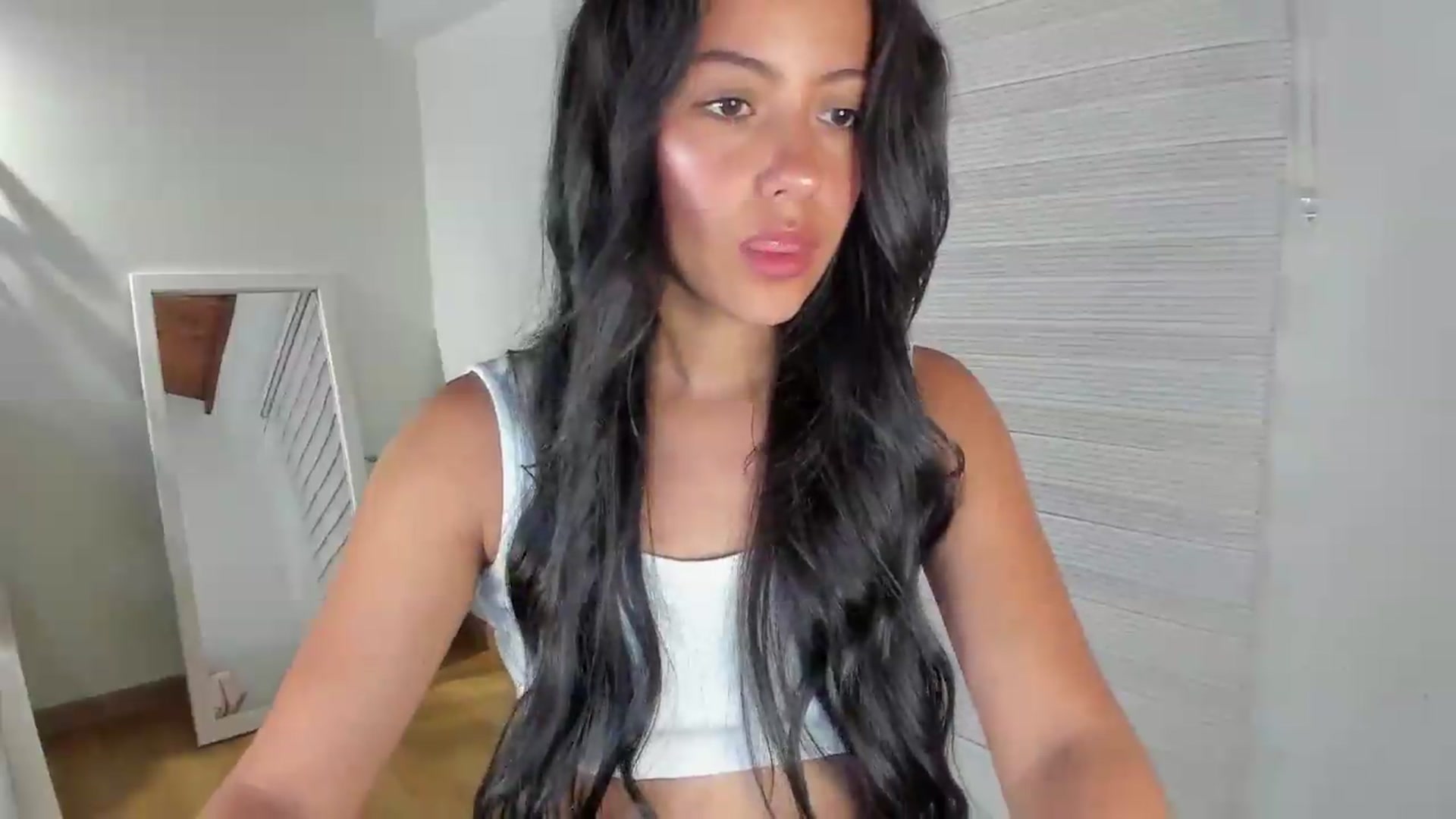 Gallery image thumbnail from ImBella_'s myfreecams stream on, 05/26/2026, 23:32 image 12 of 20
