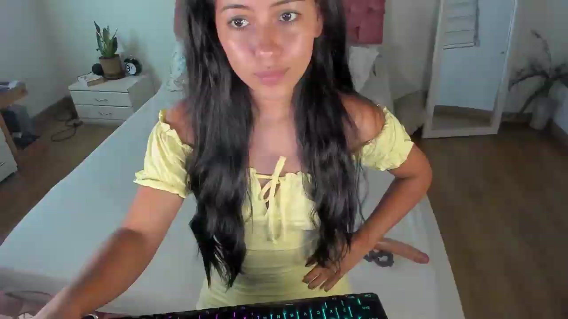 Gallery image thumbnail from ImBella_'s myfreecams stream on, 06/22/2026, 06:07 image 15 of 20