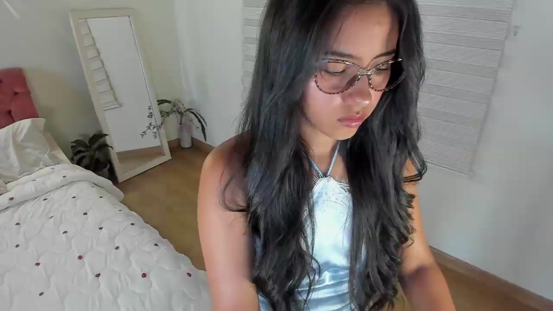 Gallery image thumbnail from ImBella_'s myfreecams stream on, 08/23/2026, 19:51 image 14 of 20