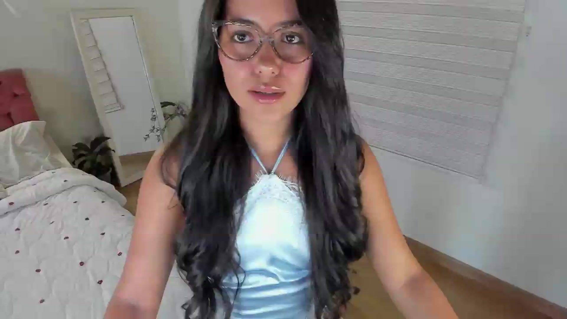 Gallery image thumbnail from ImBella_'s myfreecams stream on, 08/23/2026, 19:51 image 12 of 20