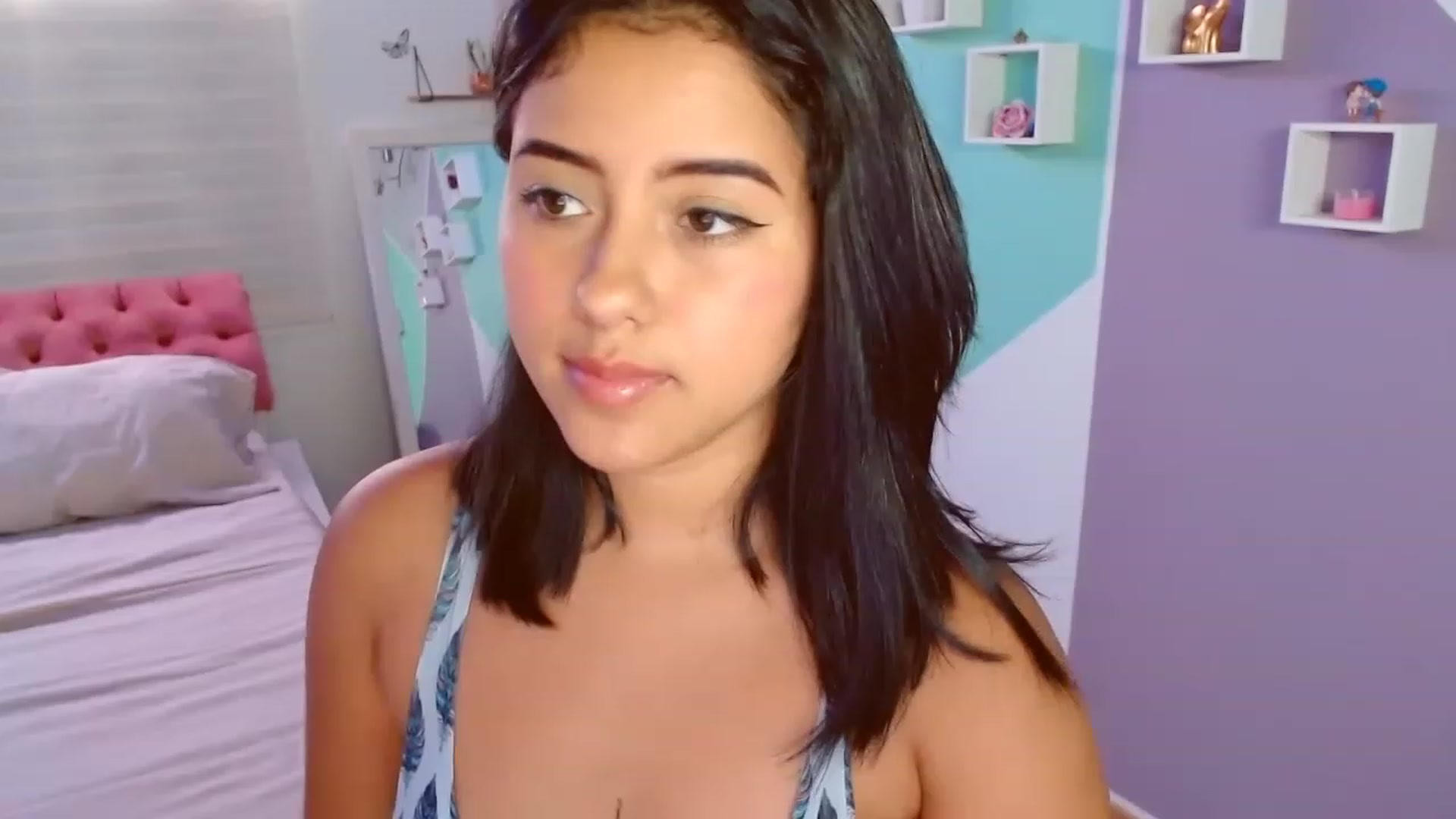 Gallery image thumbnail from ImBella_Sir's myfreecams stream on, 03/22/2023, 17:57 image 9 of 20