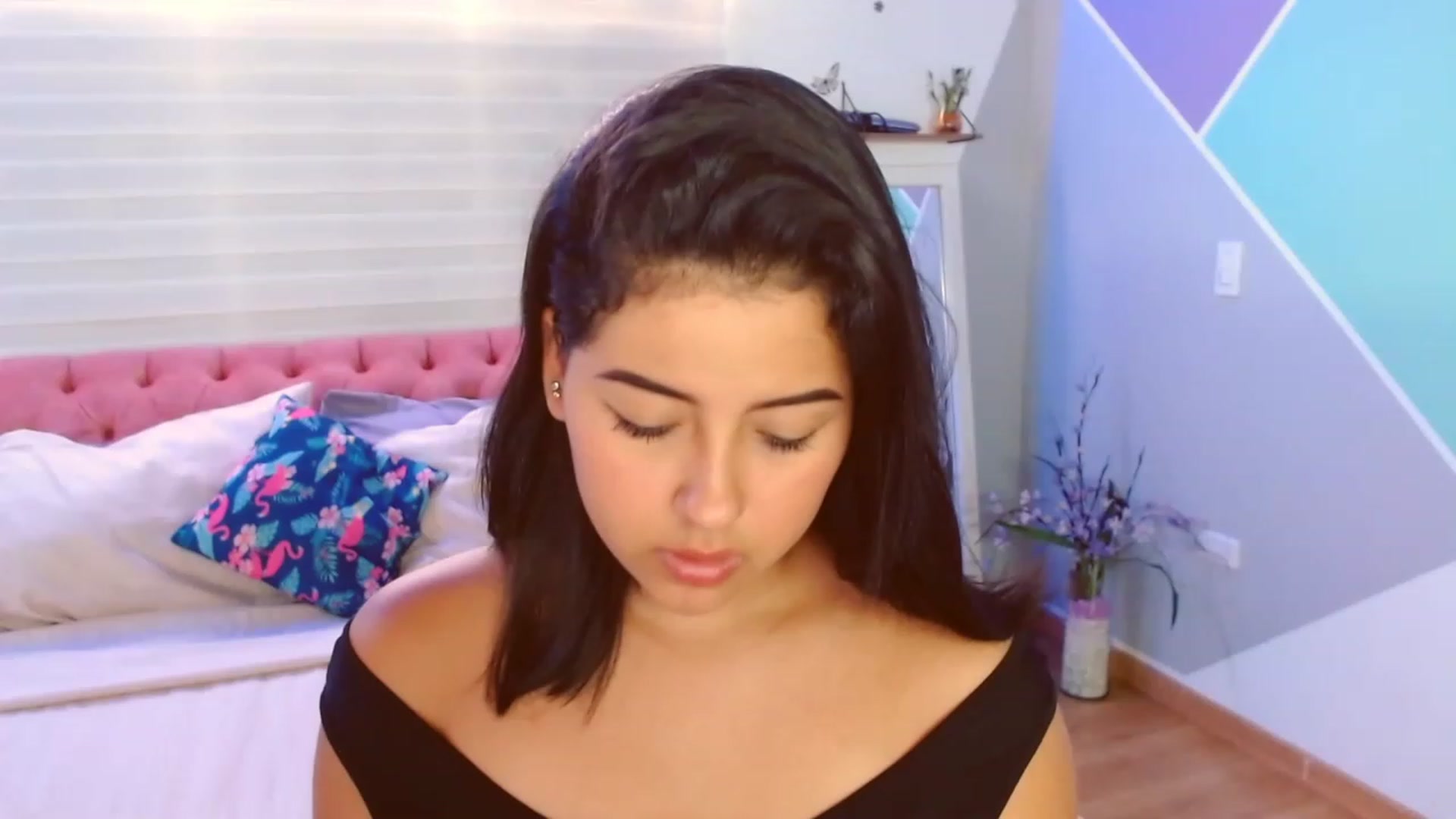 Gallery image thumbnail from ImBella_Sir's myfreecams stream on, 04/14/2023, 17:34 image 2 of 20
