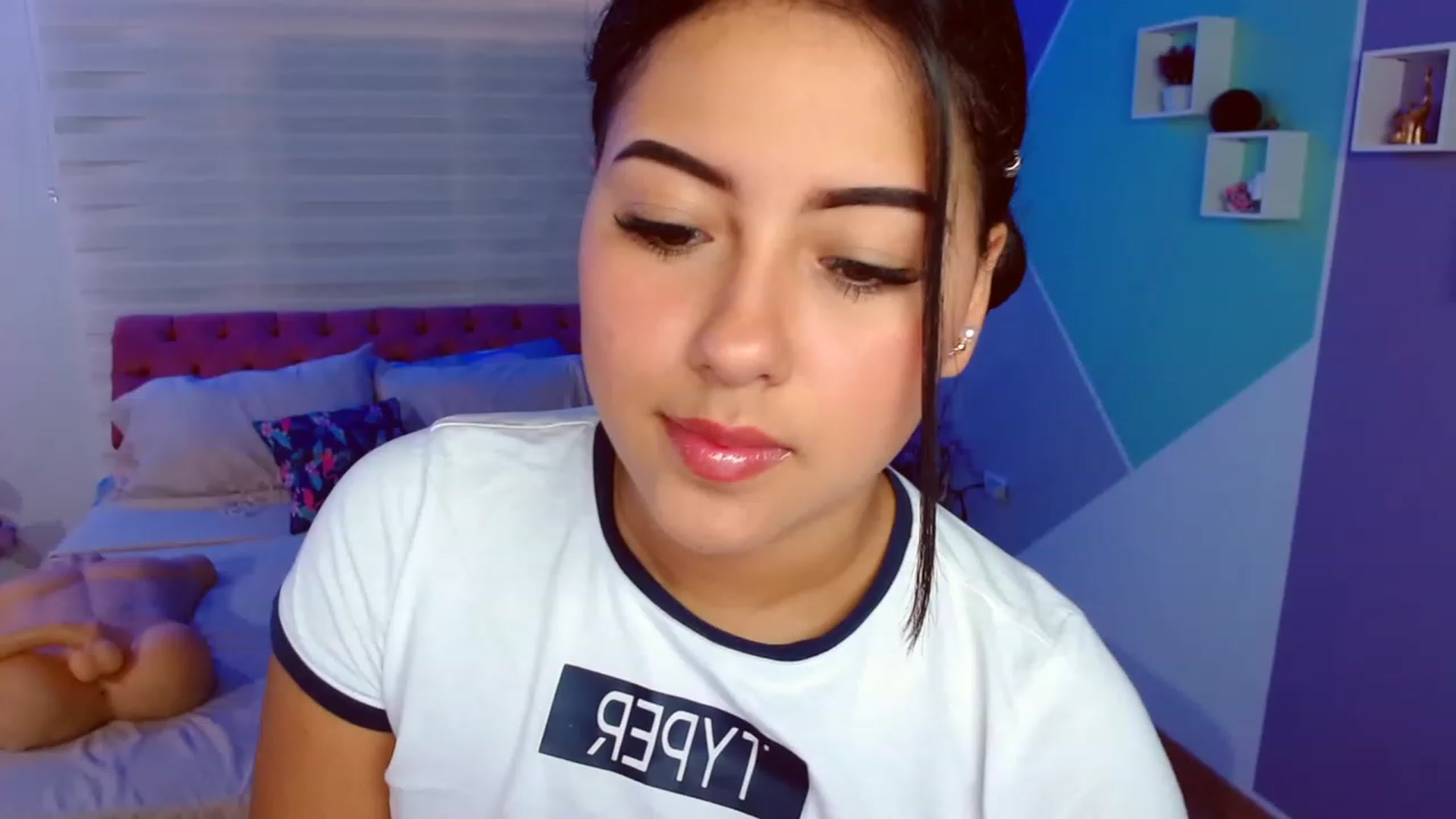 Gallery image thumbnail from ImBella_Sir's myfreecams stream on, 05/31/2023, 17:38 image 1 of 20