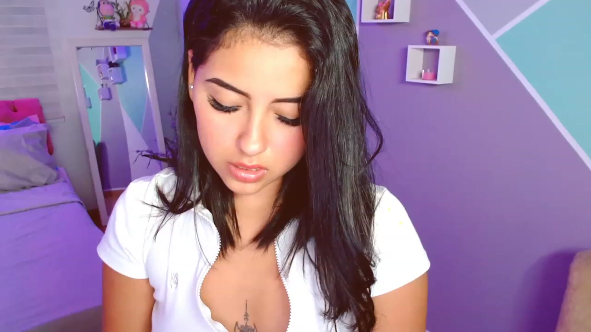 Gallery image thumbnail from ImBella_Sir's myfreecams stream on, 06/13/2023, 03:36 image 16 of 20